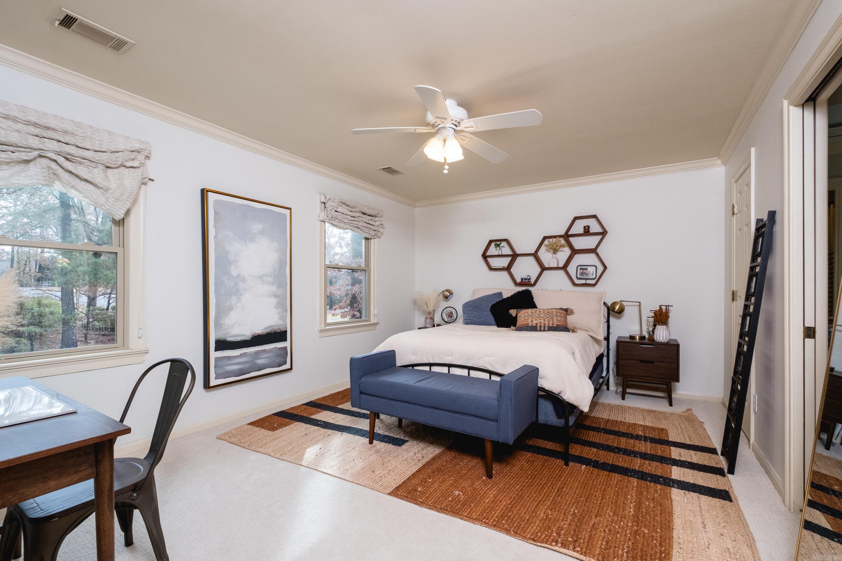 LONGLEA - Residential