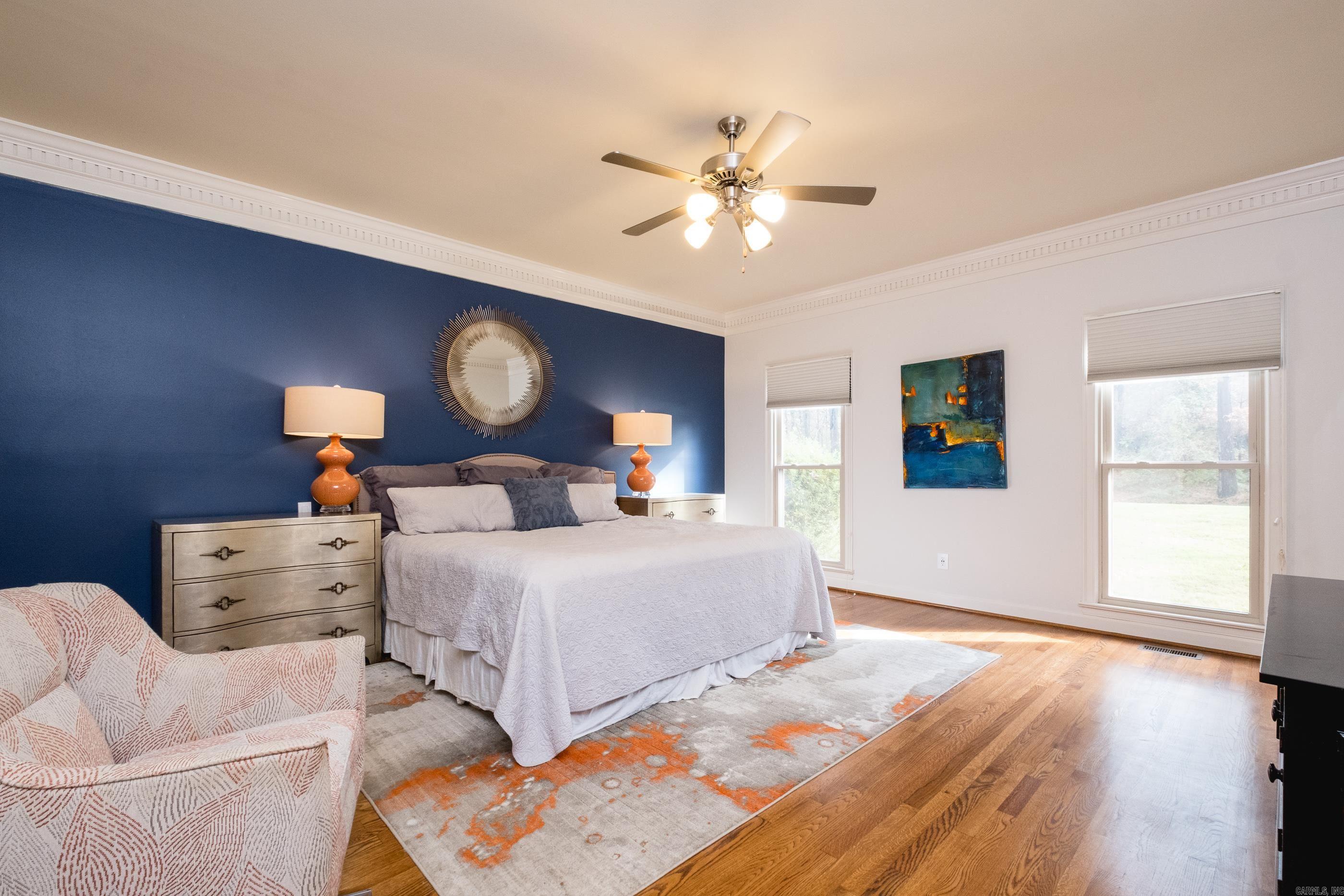 LONGLEA - Residential