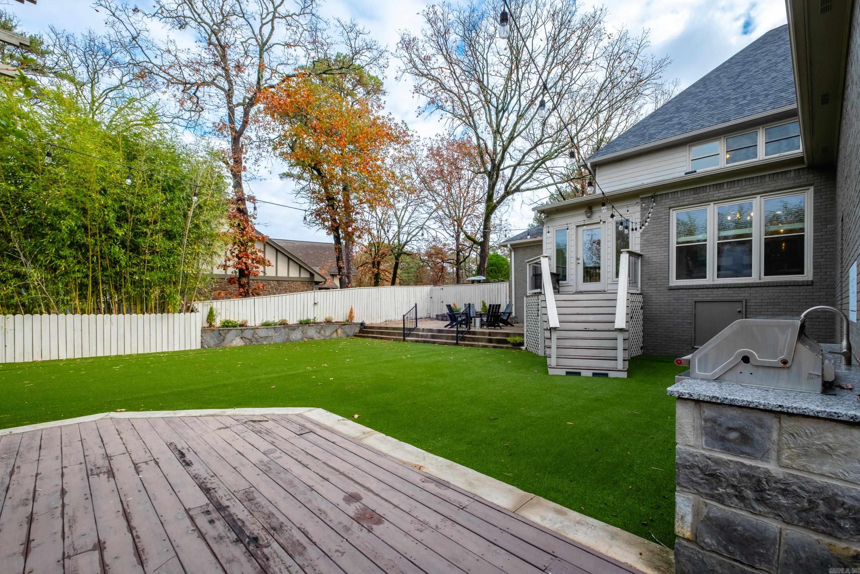 LONGLEA - Residential