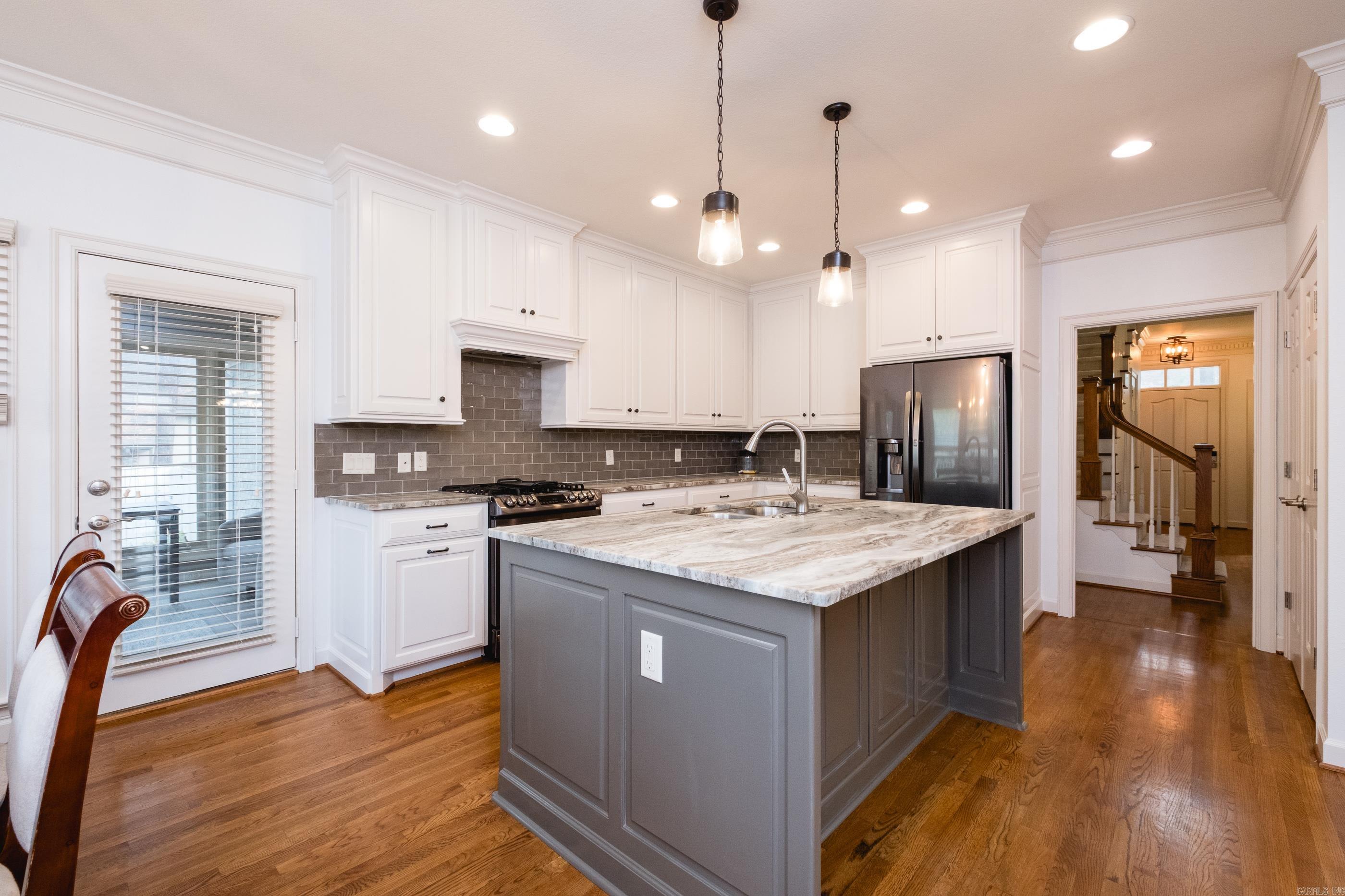 LONGLEA - Residential