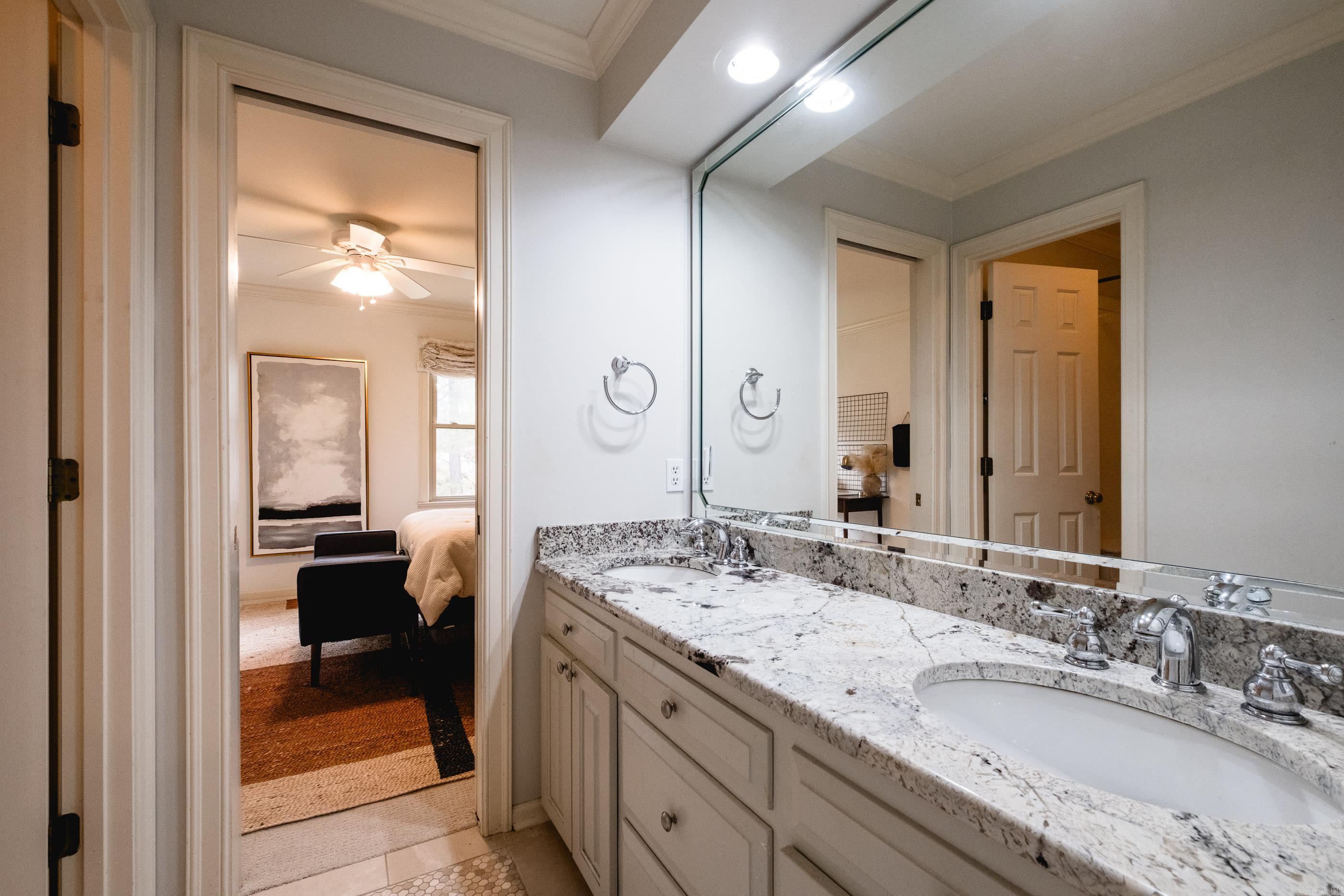 LONGLEA - Residential