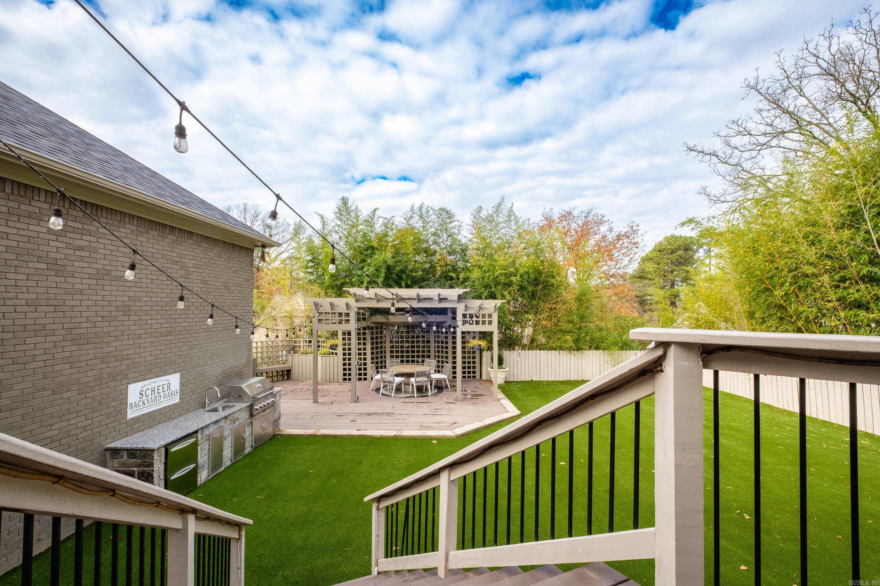 LONGLEA - Residential