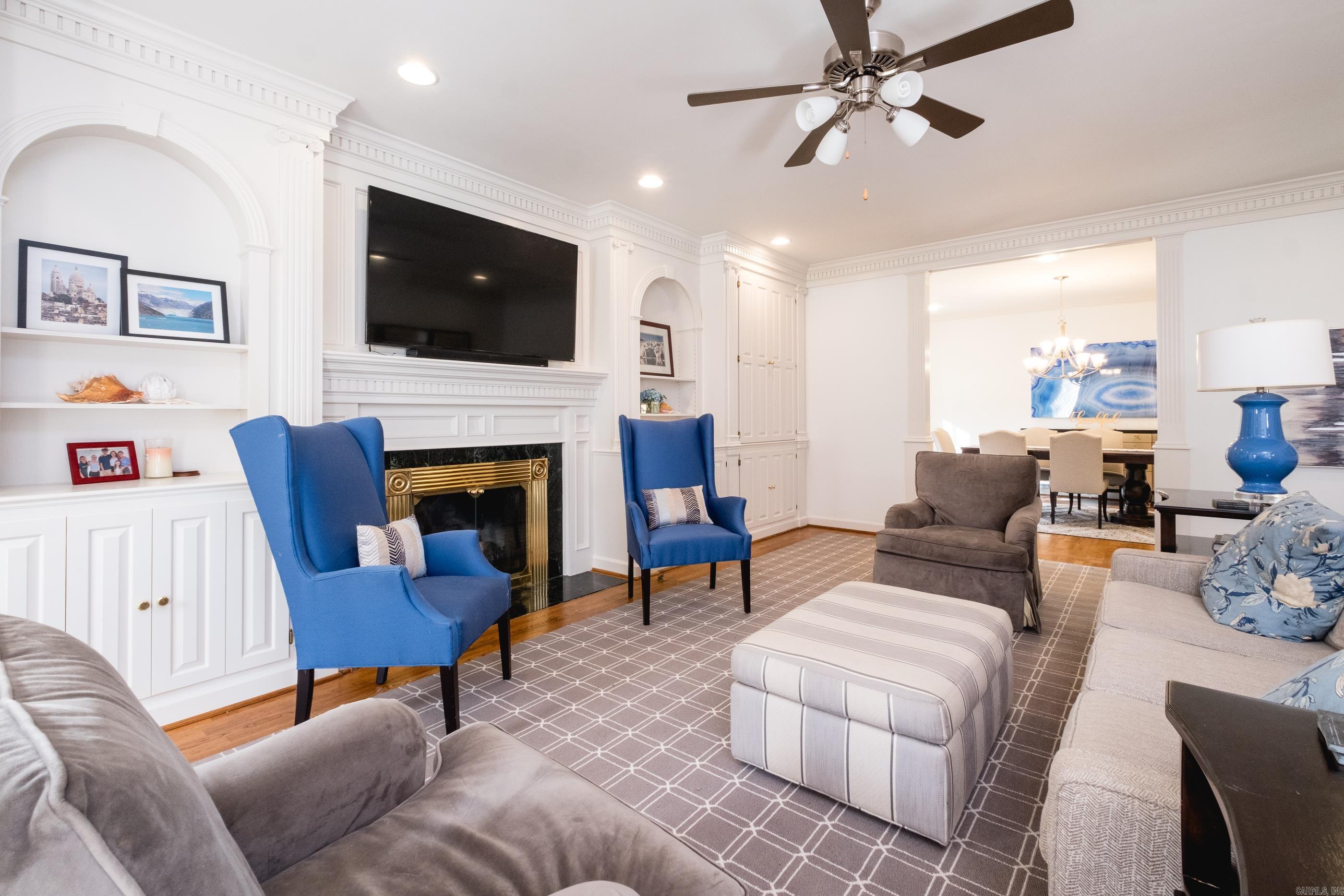 LONGLEA - Residential