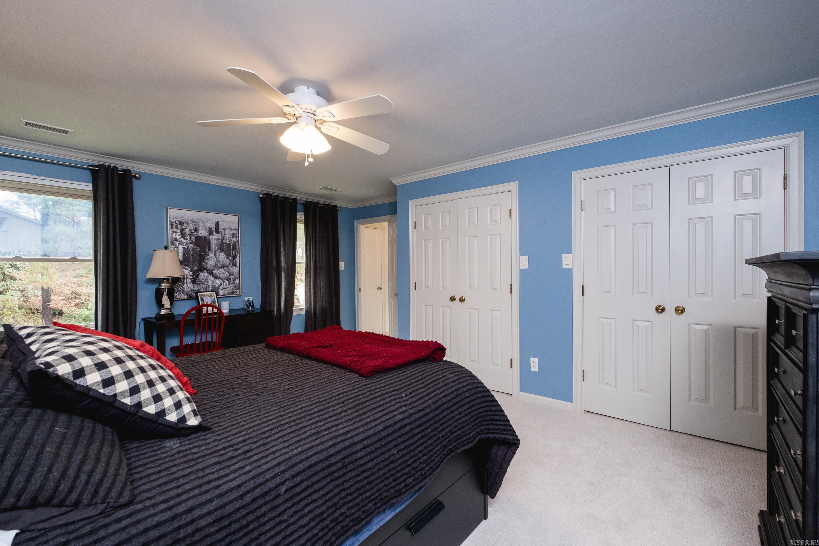 LONGLEA - Residential