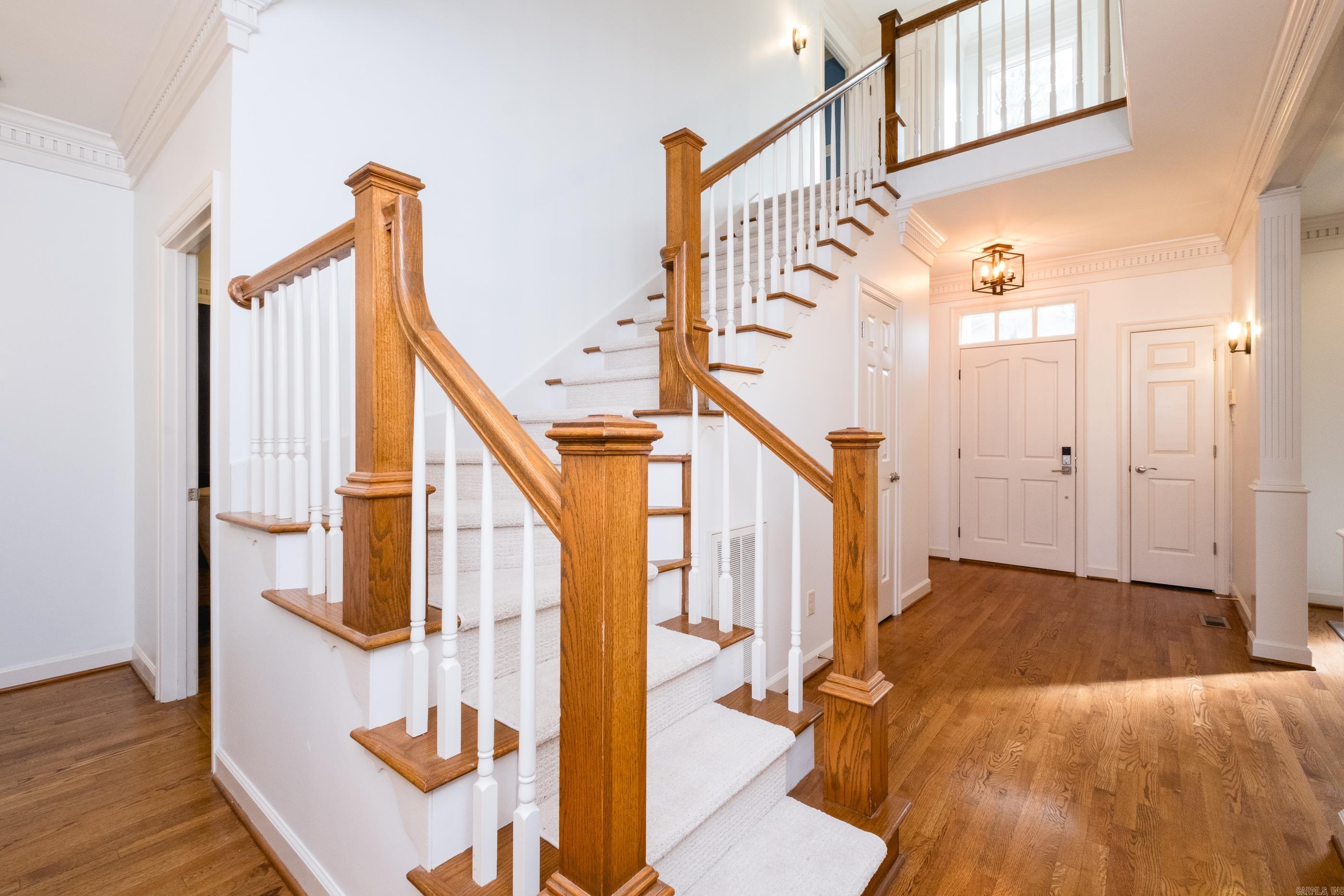 LONGLEA - Residential