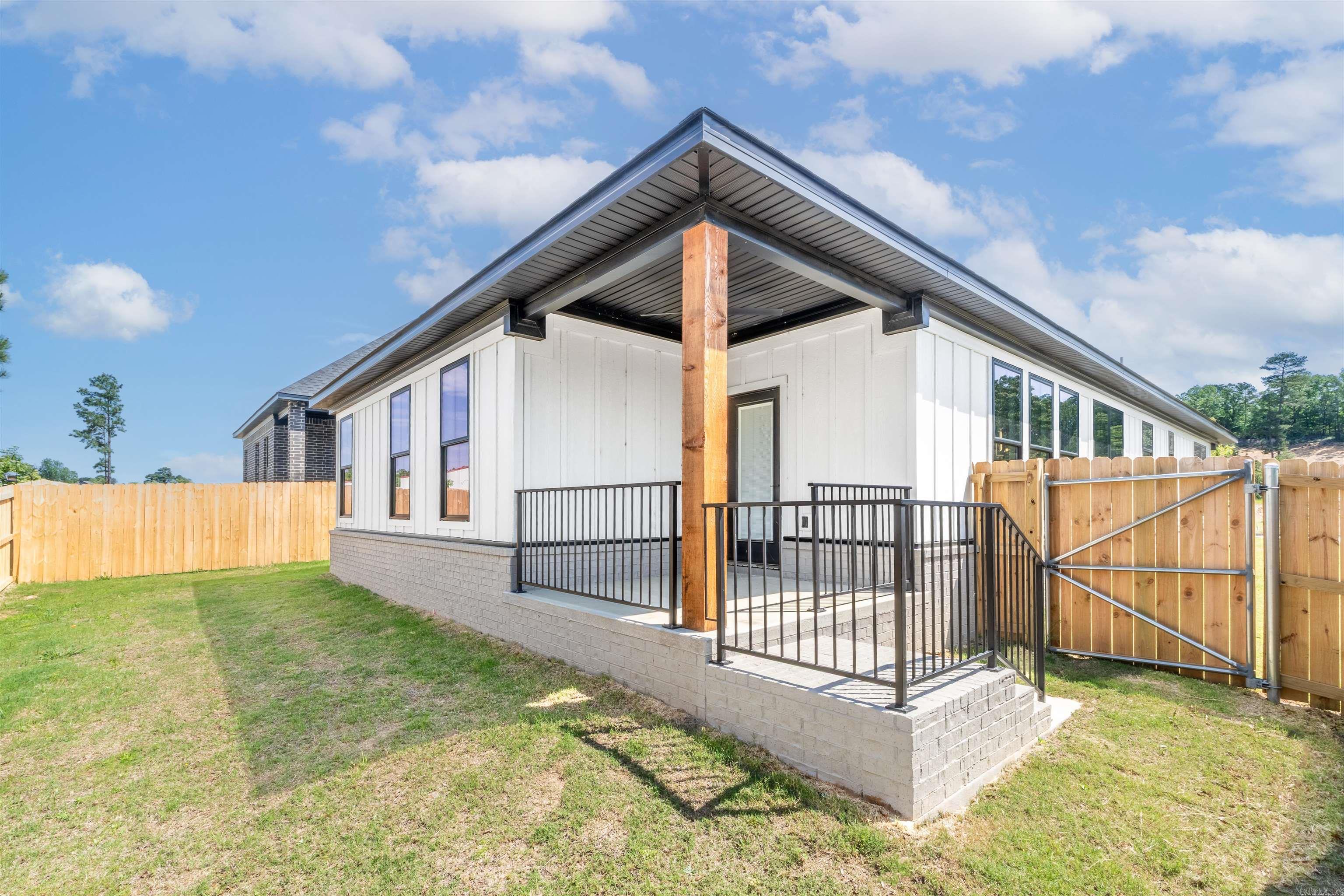 Metes & Bounds - Residential