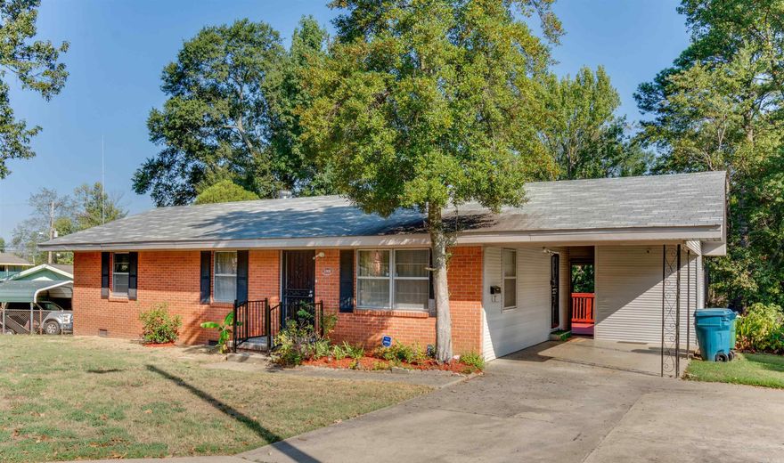 Welcome into a home that hasn't seen a new owner in 40 years! The owner of this home raised her family here and loved this property for quite a while and is now moving on and hoping a new family will love it as she did! This 3 Bed 1.5 bath home is the perfect starting place for a first time buyer or someone needing to down size a bit. The Backyard is amazing and offer tons of space for dogs, kids or friends and family to gather around the fire pit in the back!