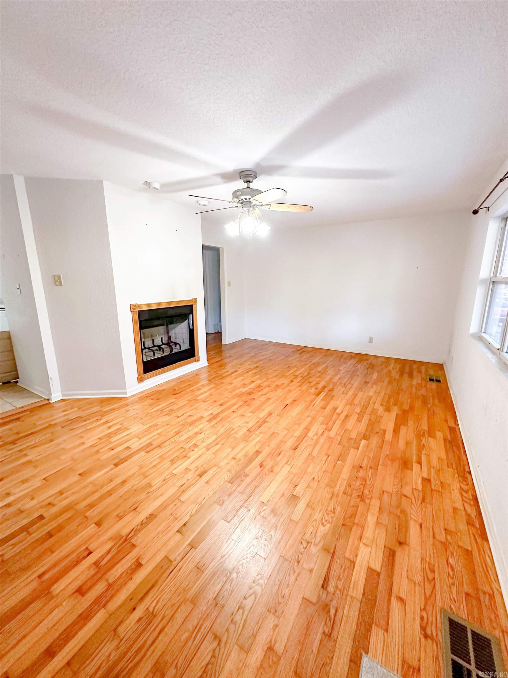 SHORE ACRES - Residential