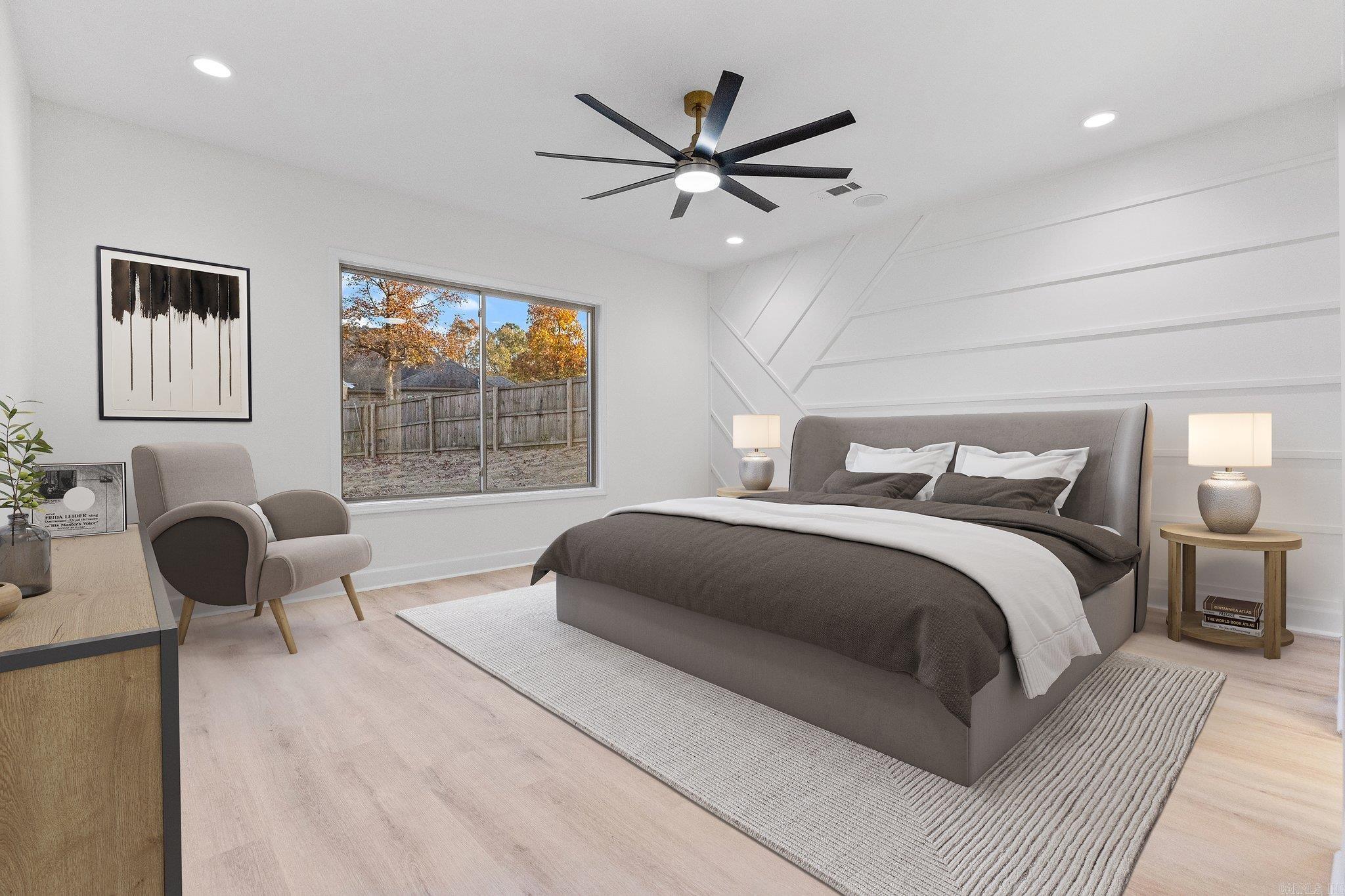 SIENNA LAKE - Residential