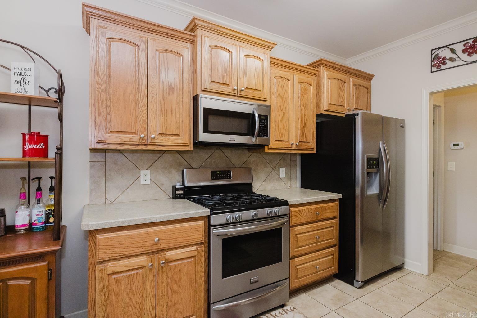 OAK GLENN - Residential