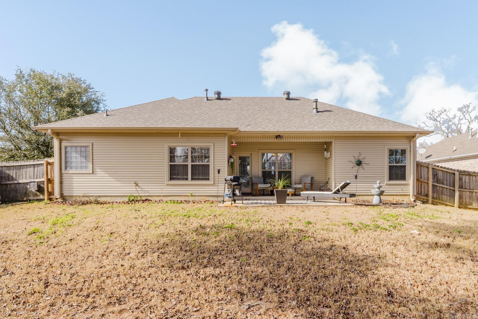 OAK GLENN - Residential