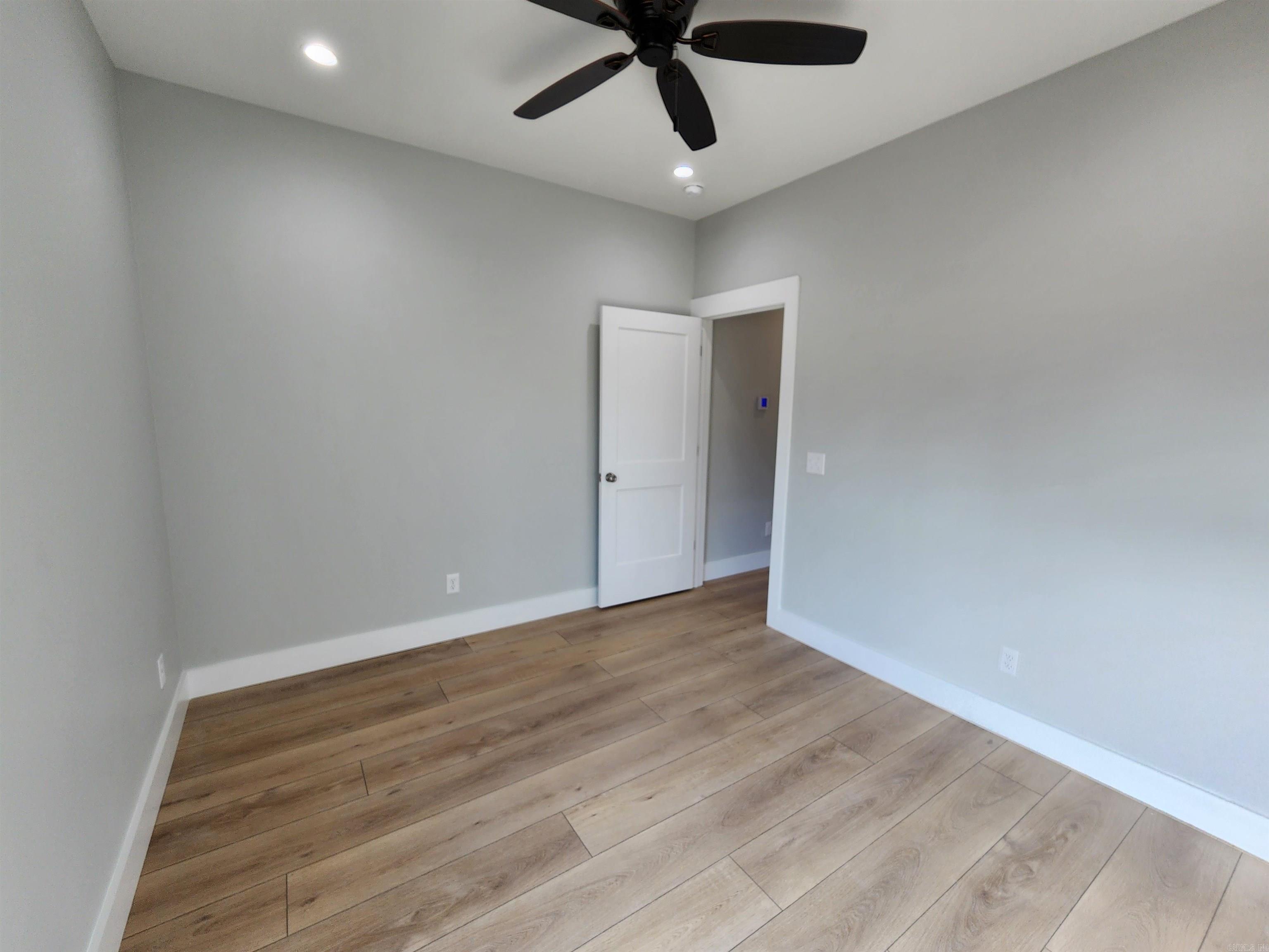 BAKER'S FIELD - Residential