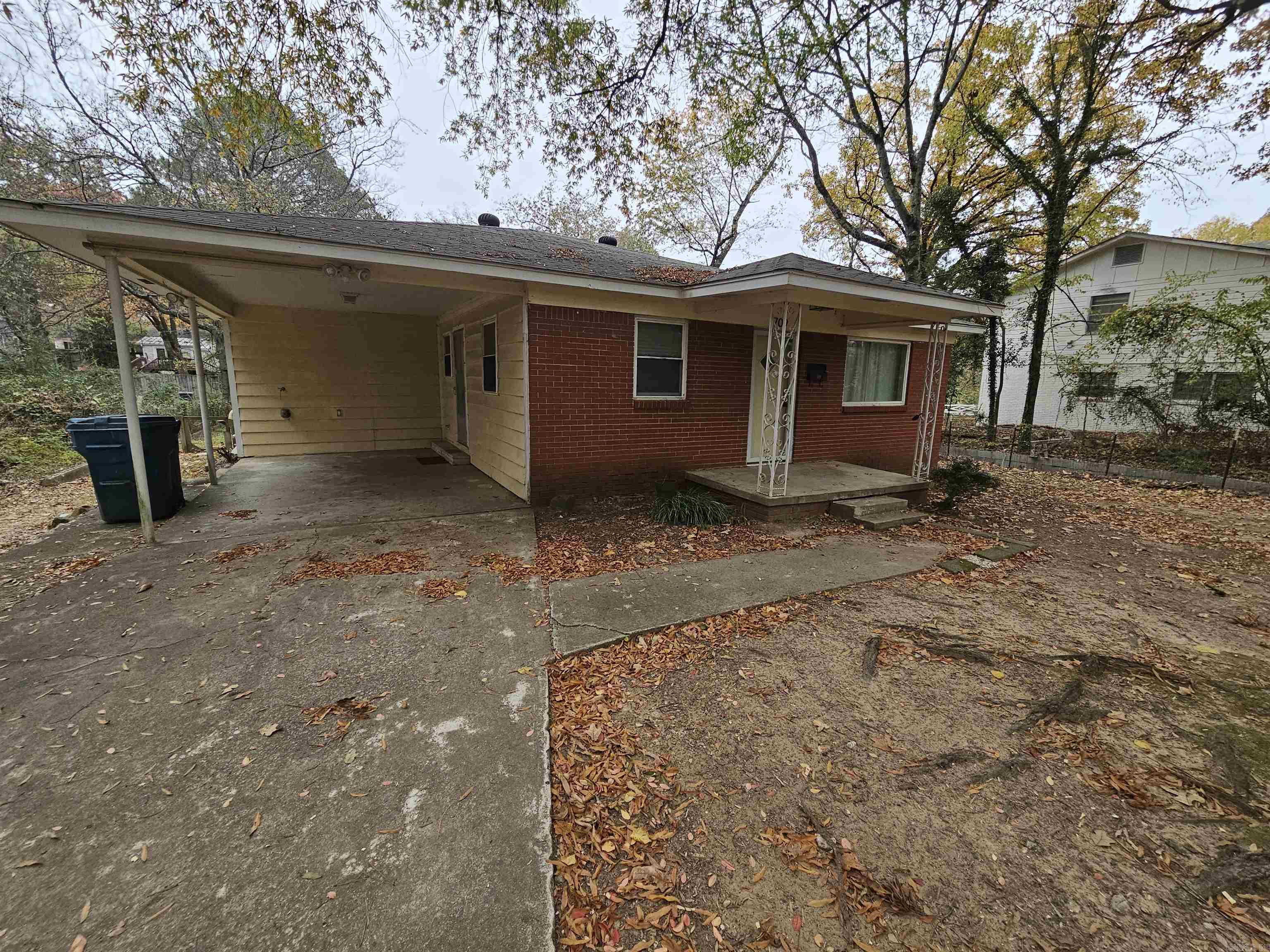Lincoln Park - Residential Lease