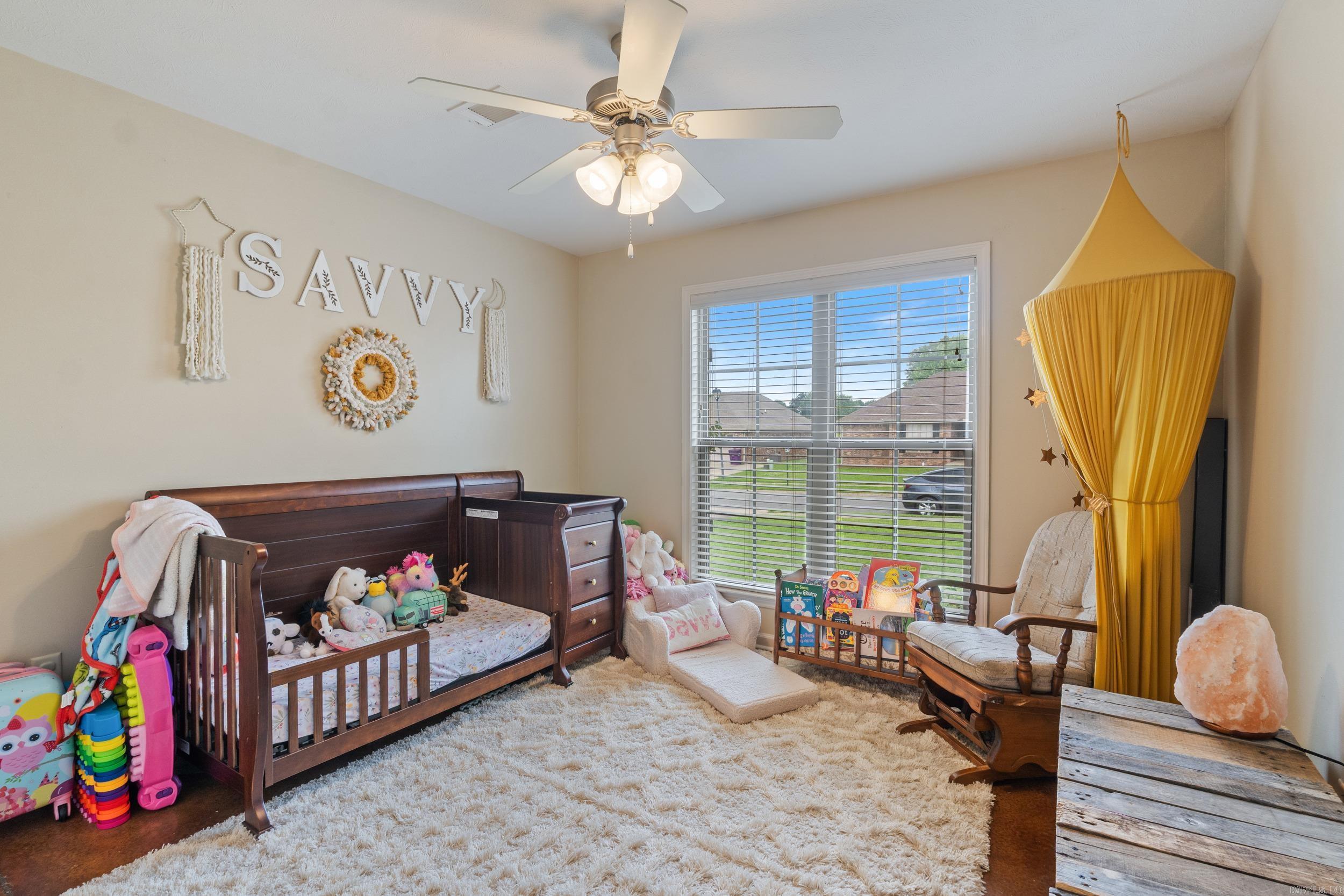 ALLI'S PLACE - Residential