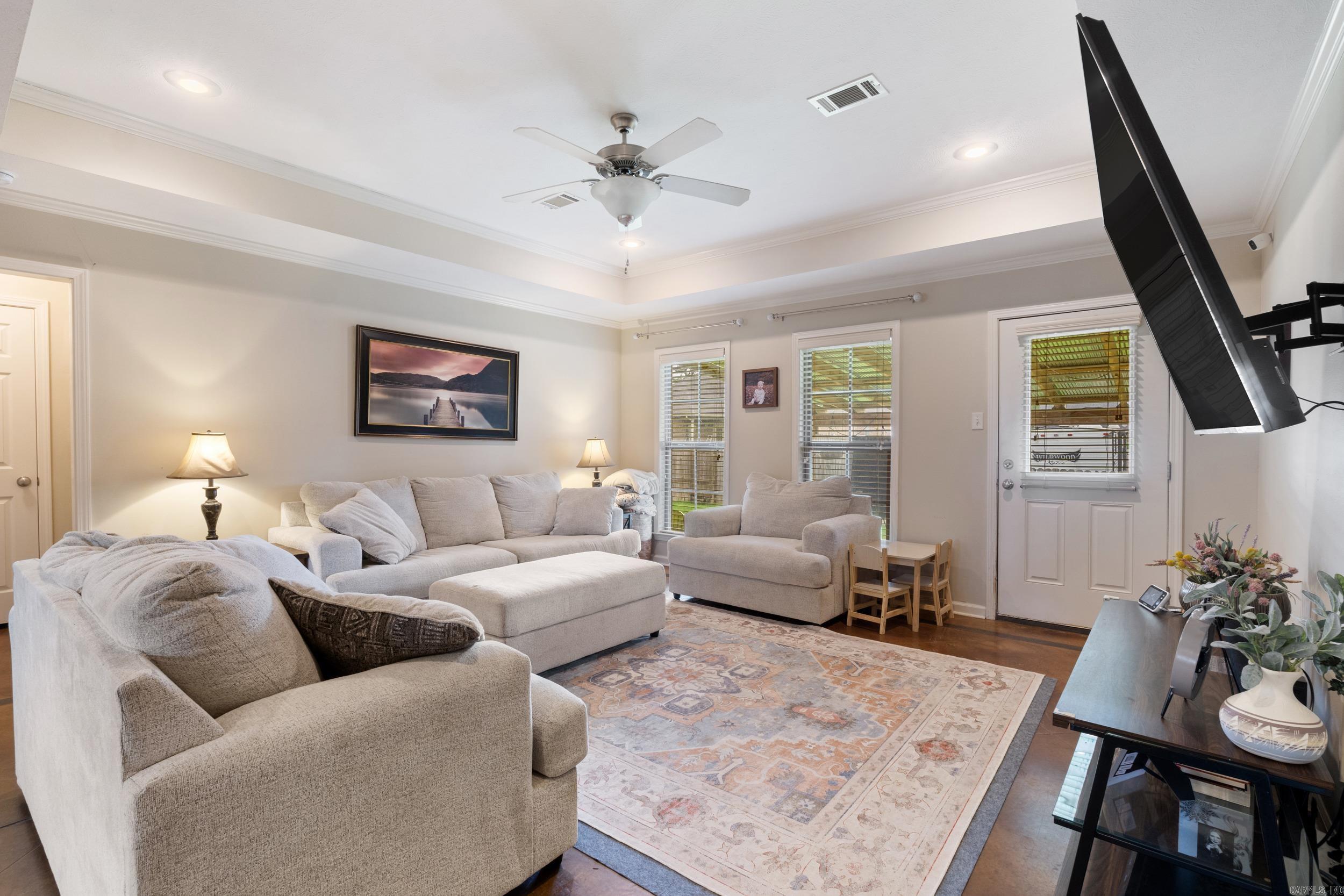 ALLI'S PLACE - Residential