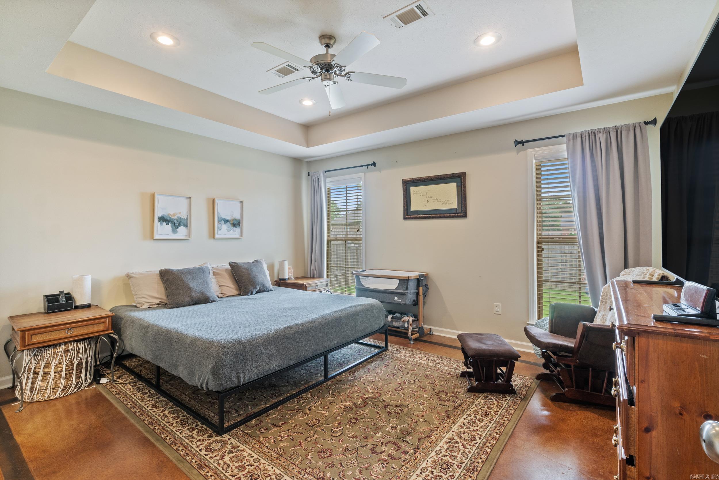 ALLI'S PLACE - Residential