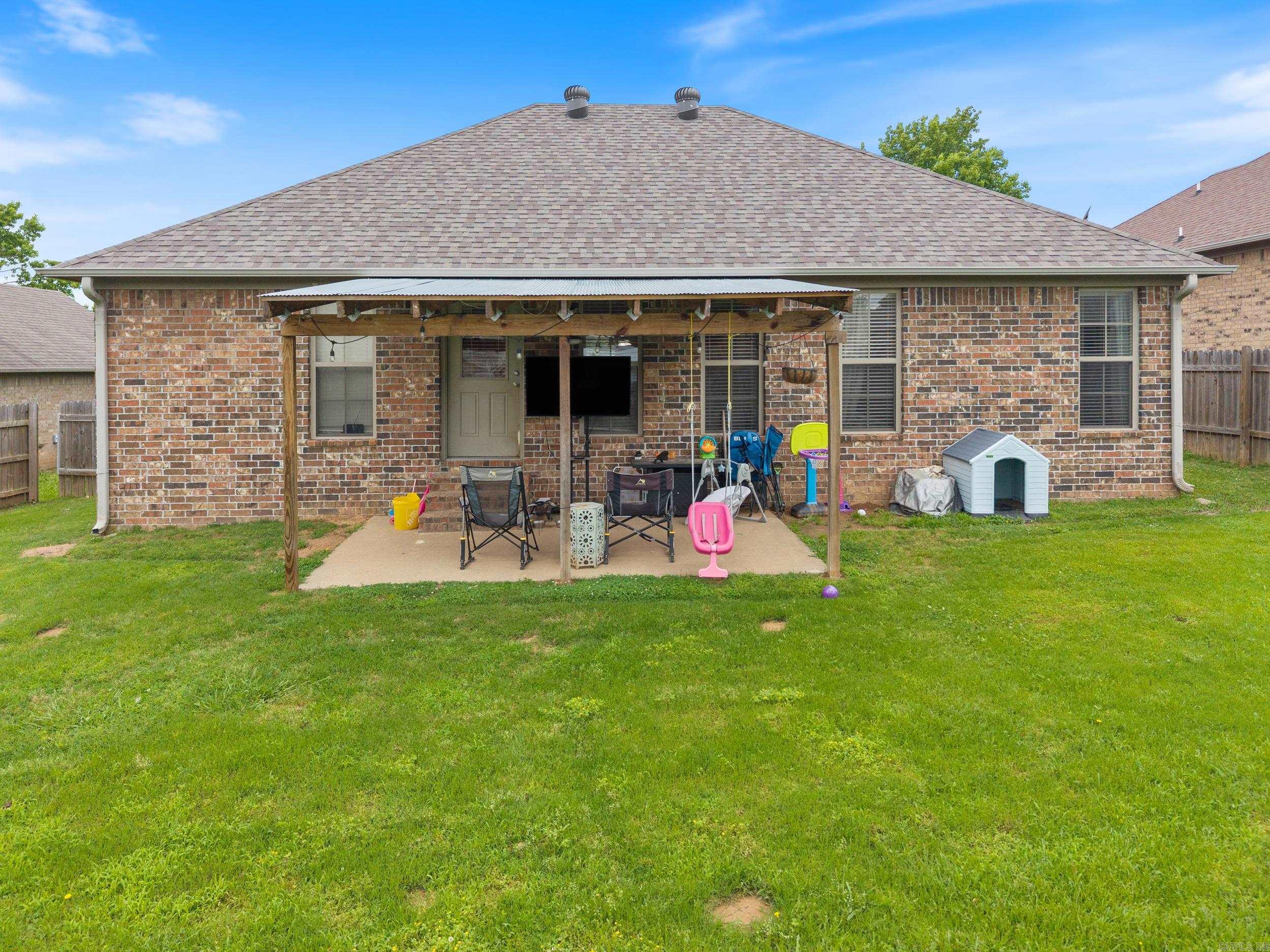 ALLI'S PLACE - Residential