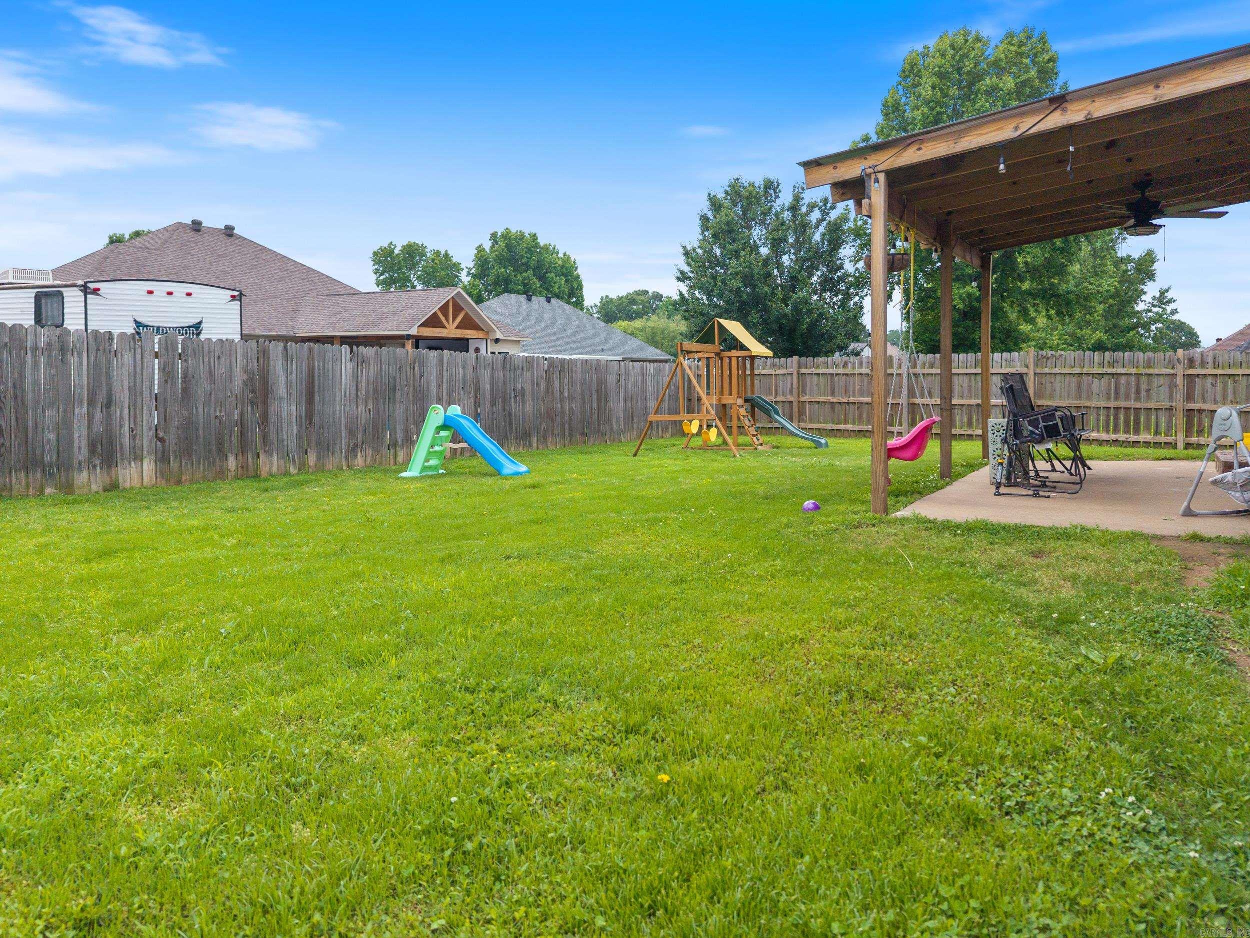 ALLI'S PLACE - Residential