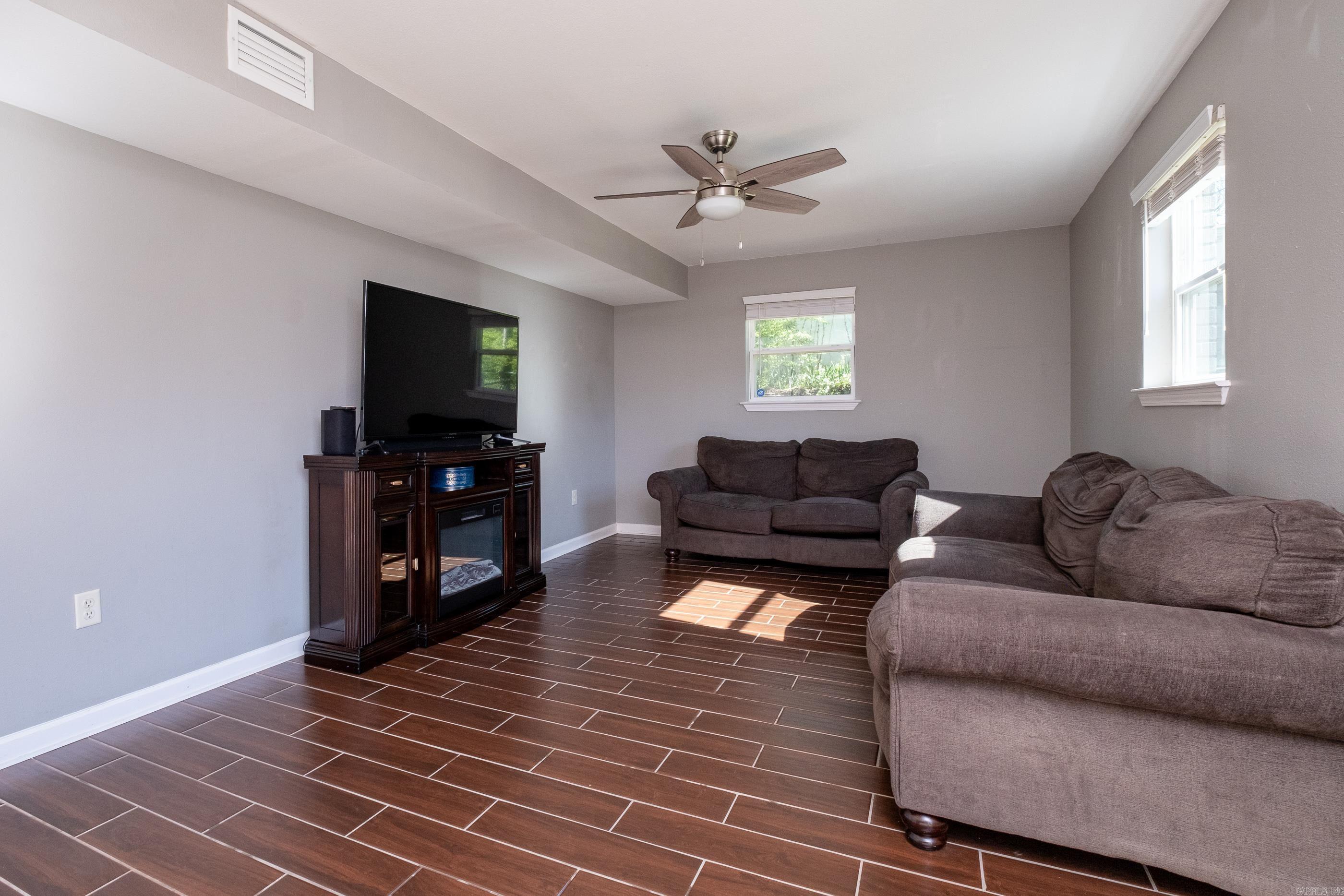 PARK HILL - Residential