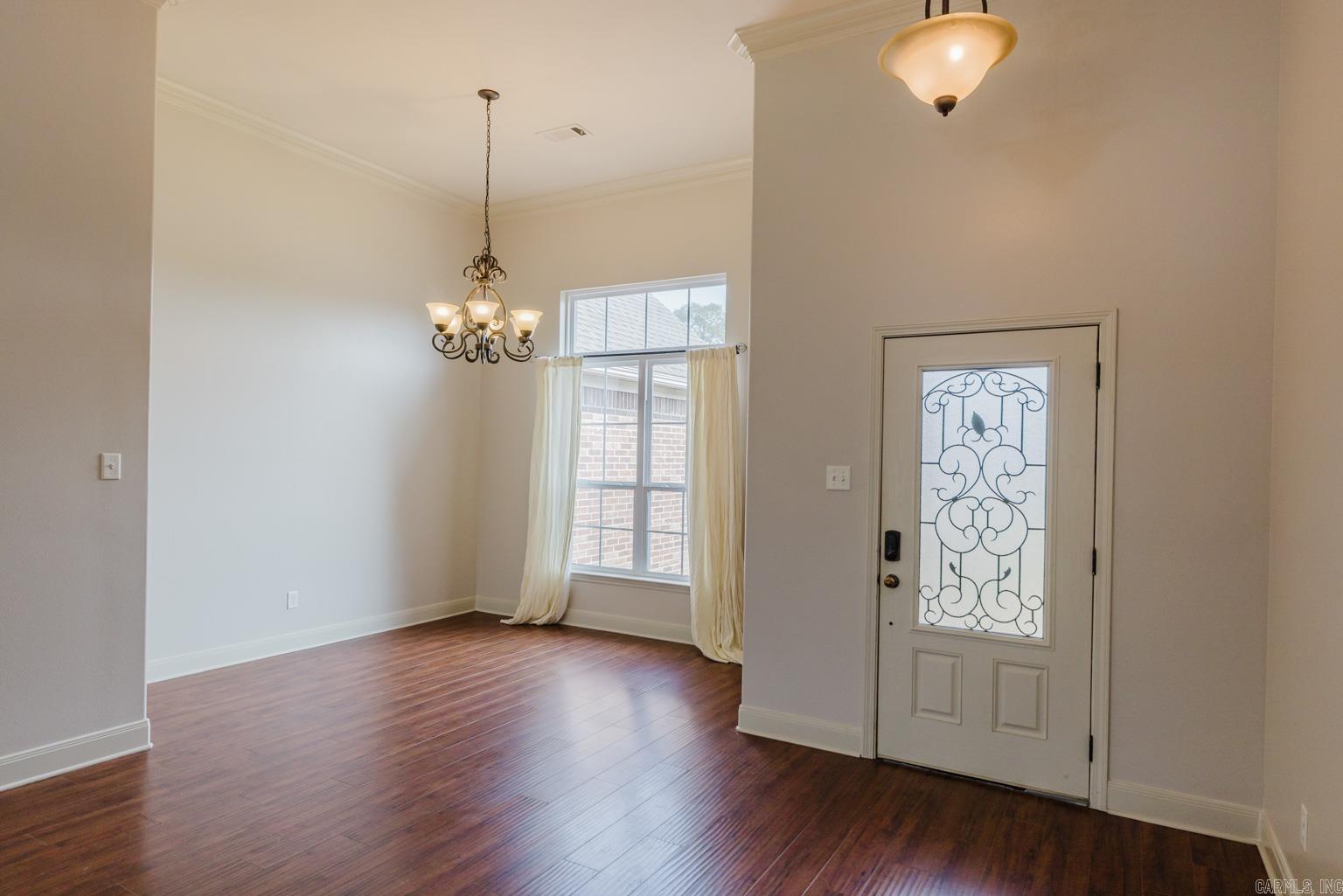 OAK GLENN - Residential