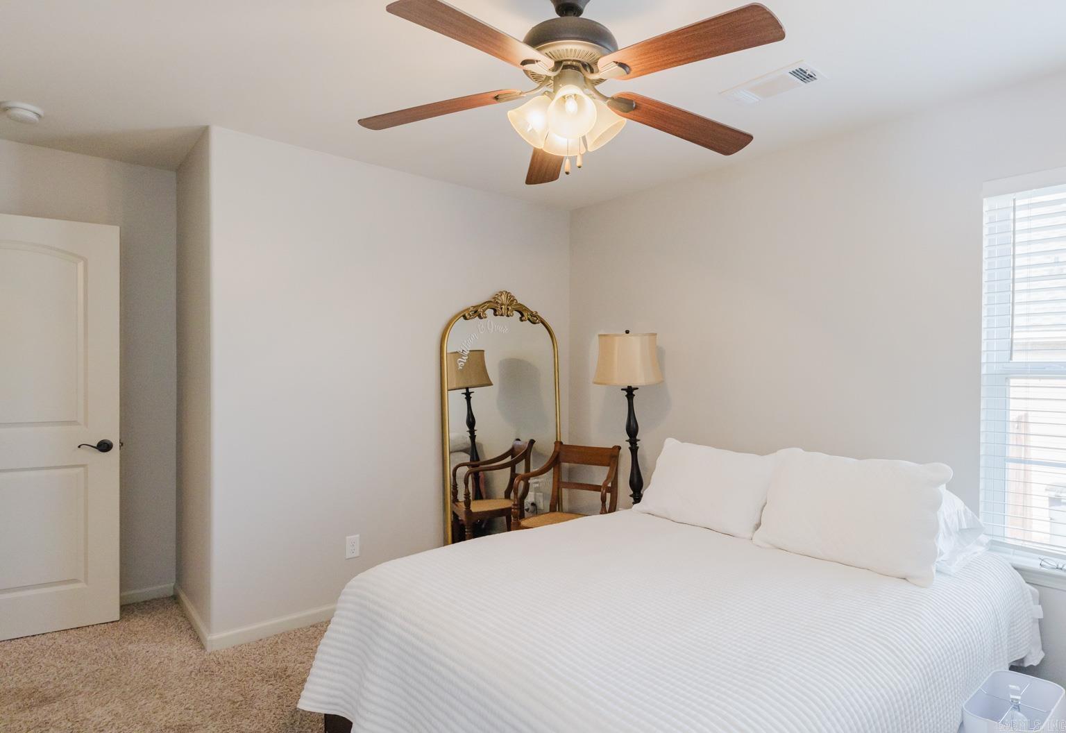 OAK GLENN - Residential