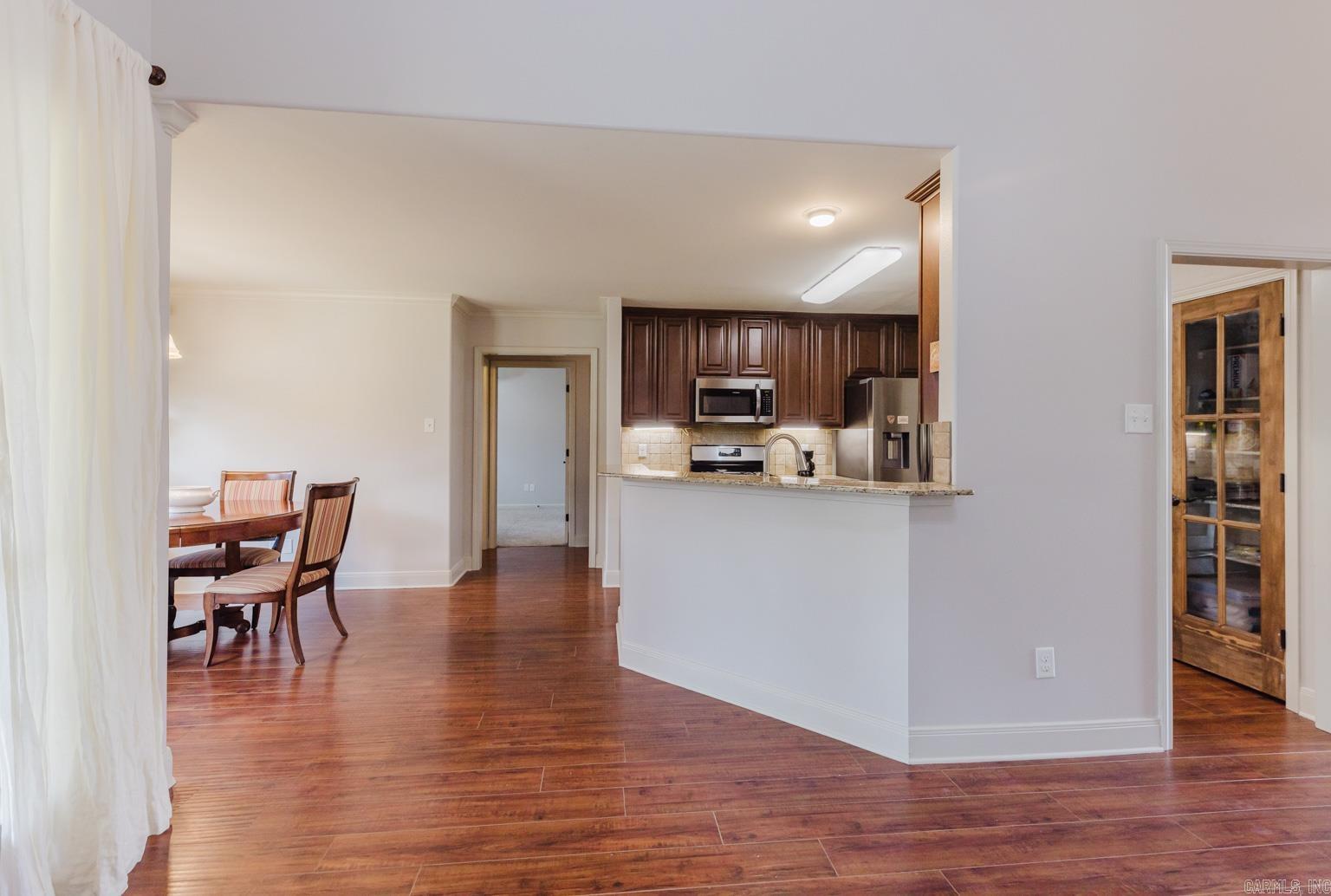 OAK GLENN - Residential