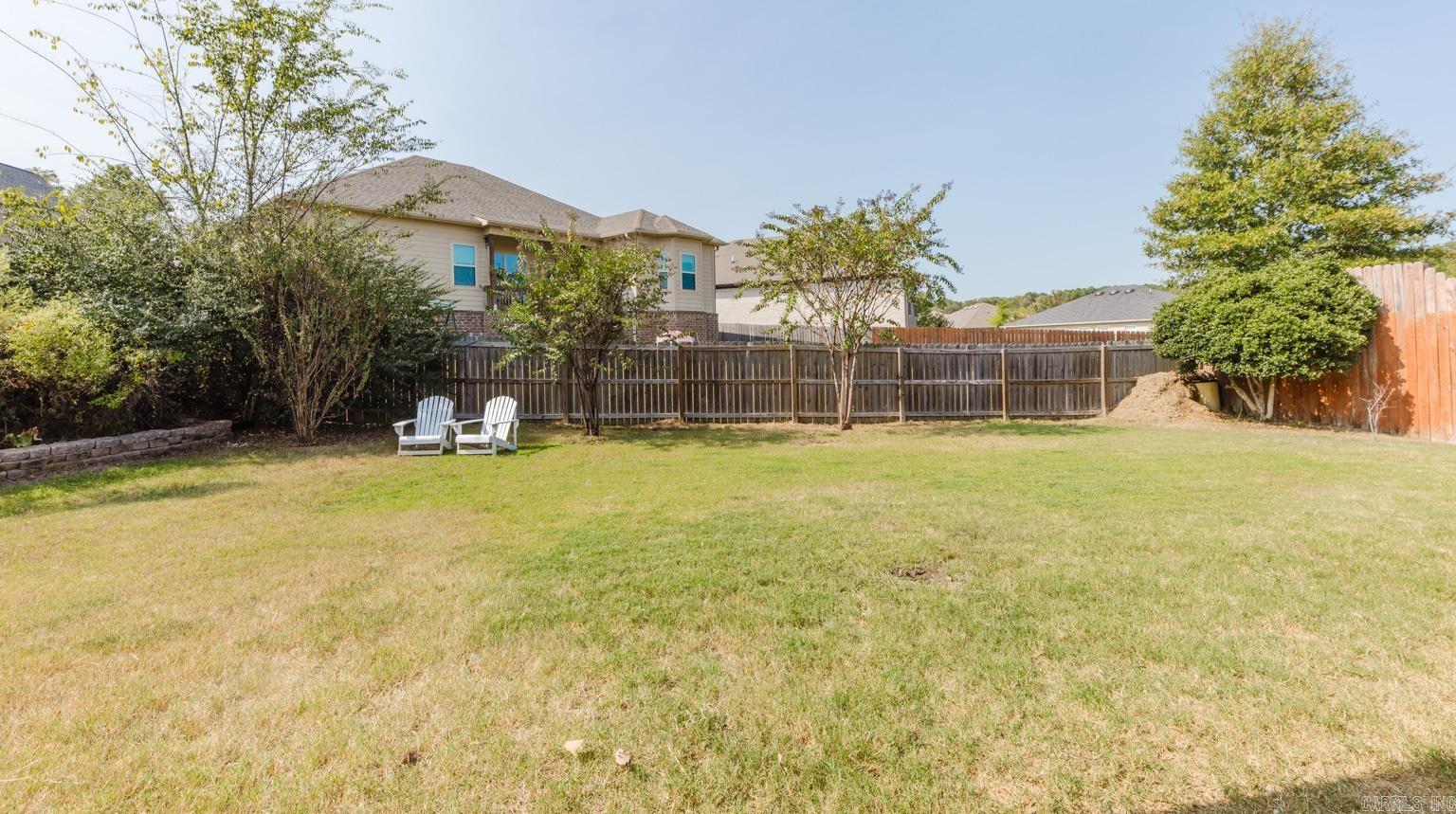 OAK GLENN - Residential