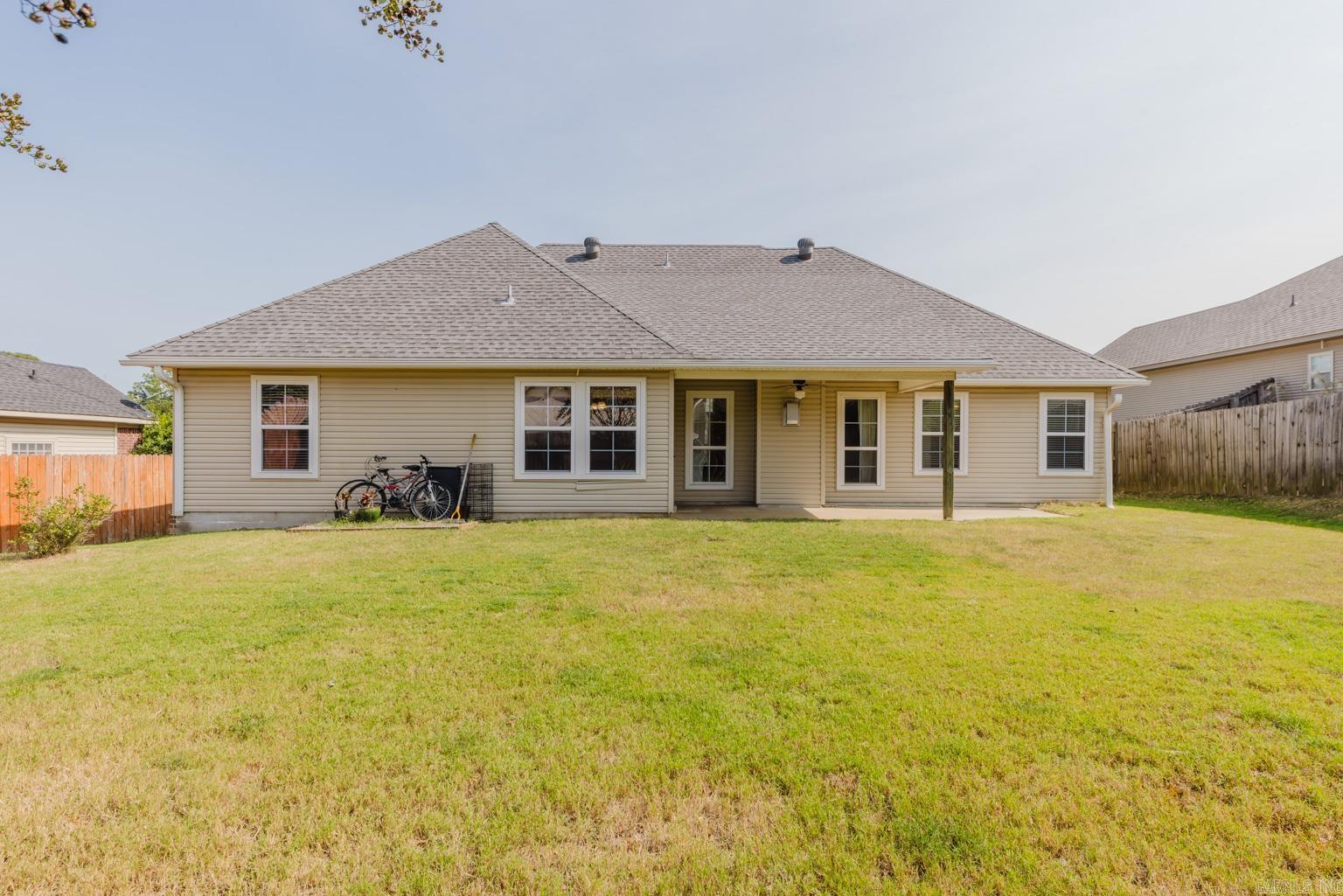 OAK GLENN - Residential