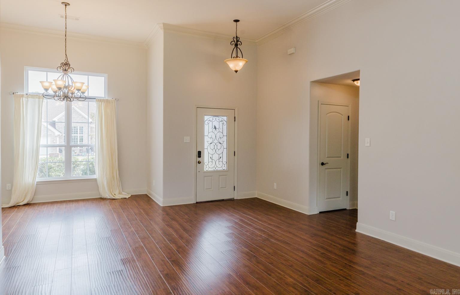 OAK GLENN - Residential