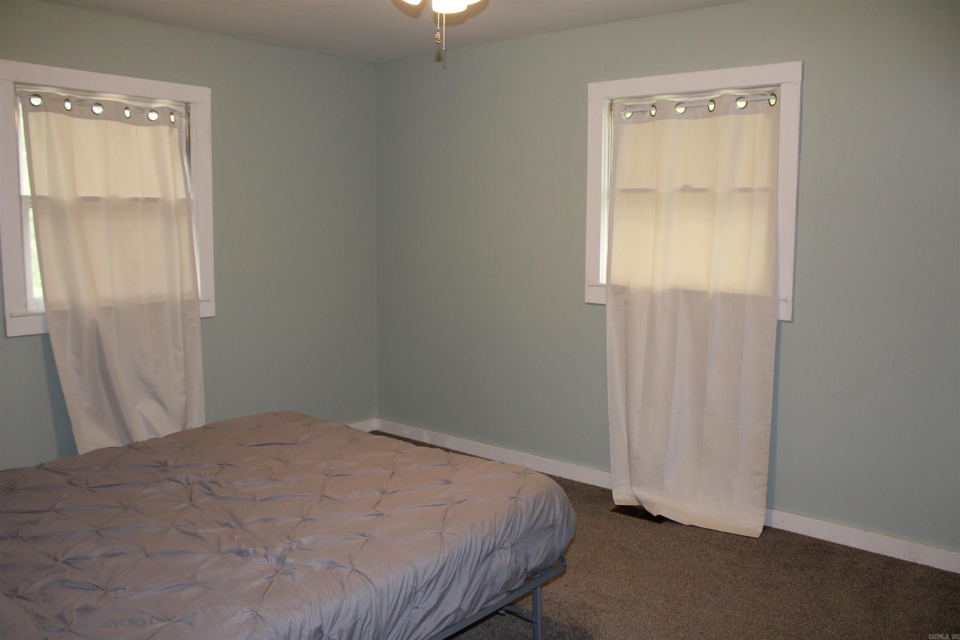 EAST SIDE FEW ACRES - Residential