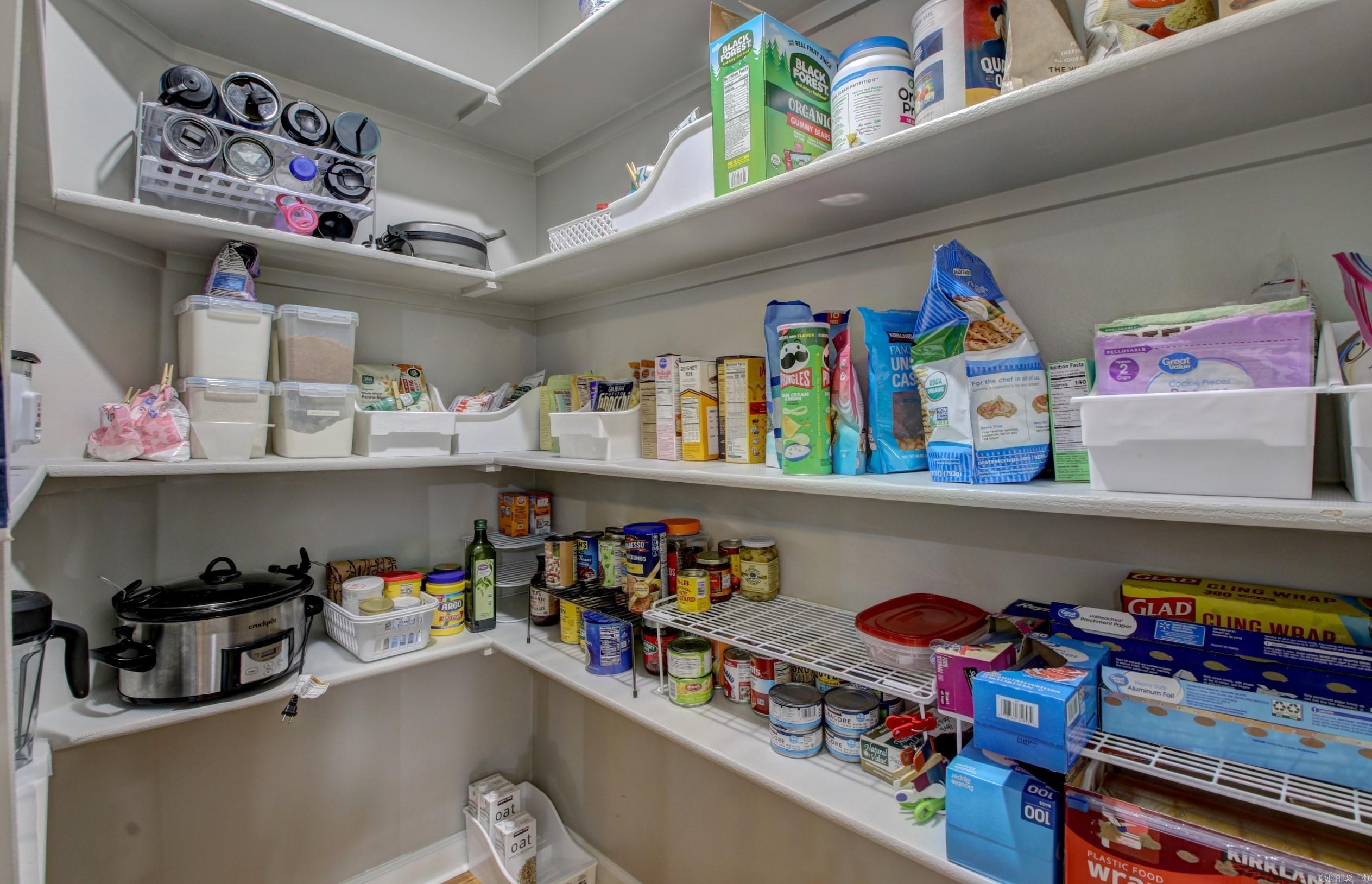 PALISADES HEIGHTS - Residential