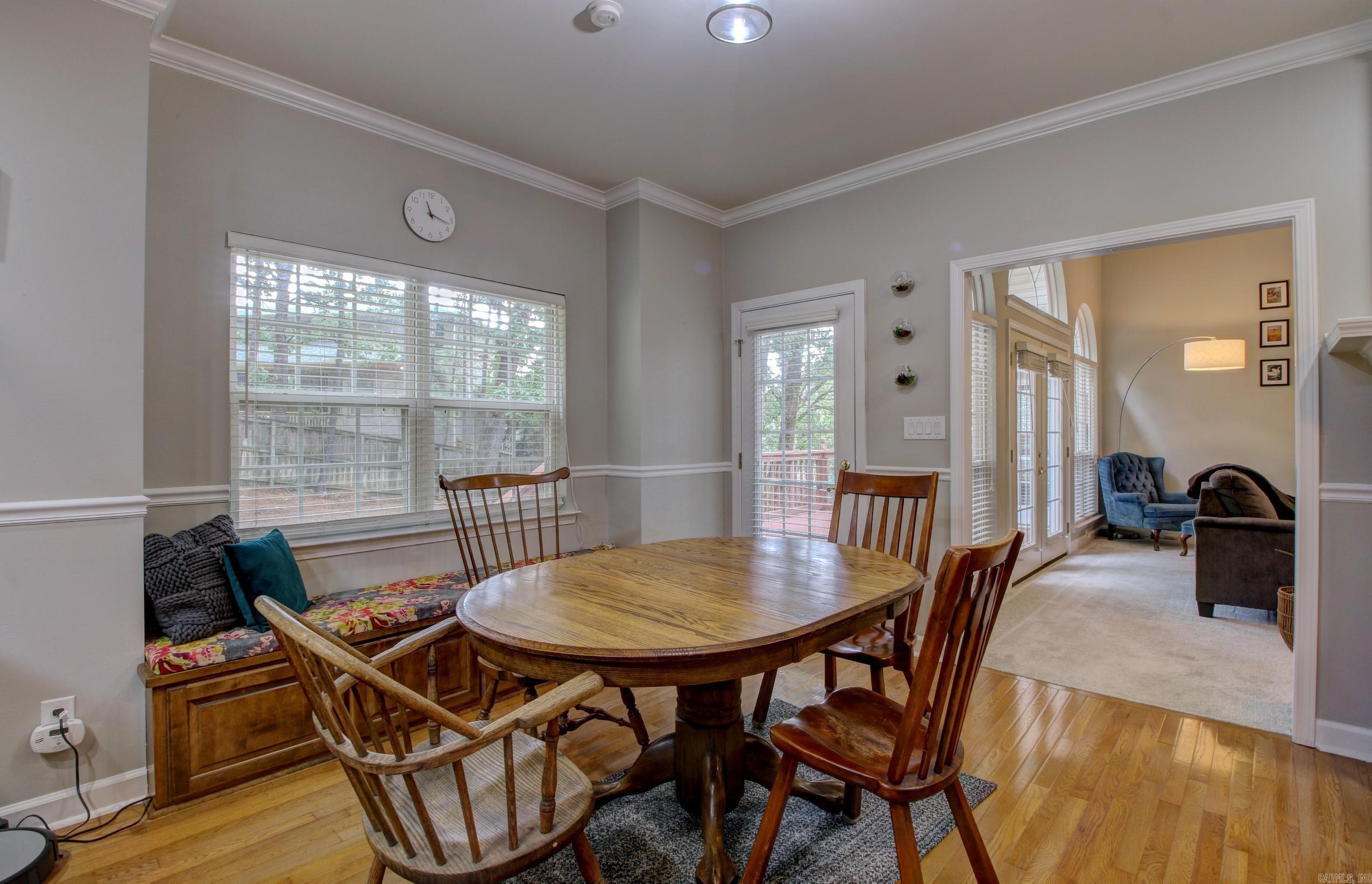 PALISADES HEIGHTS - Residential