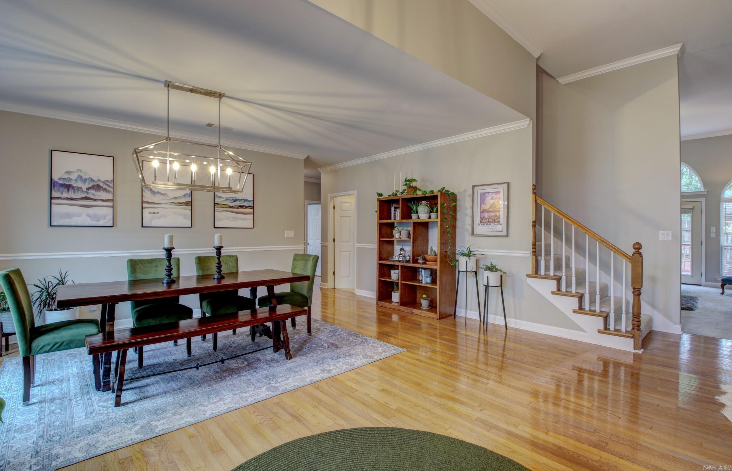 PALISADES HEIGHTS - Residential