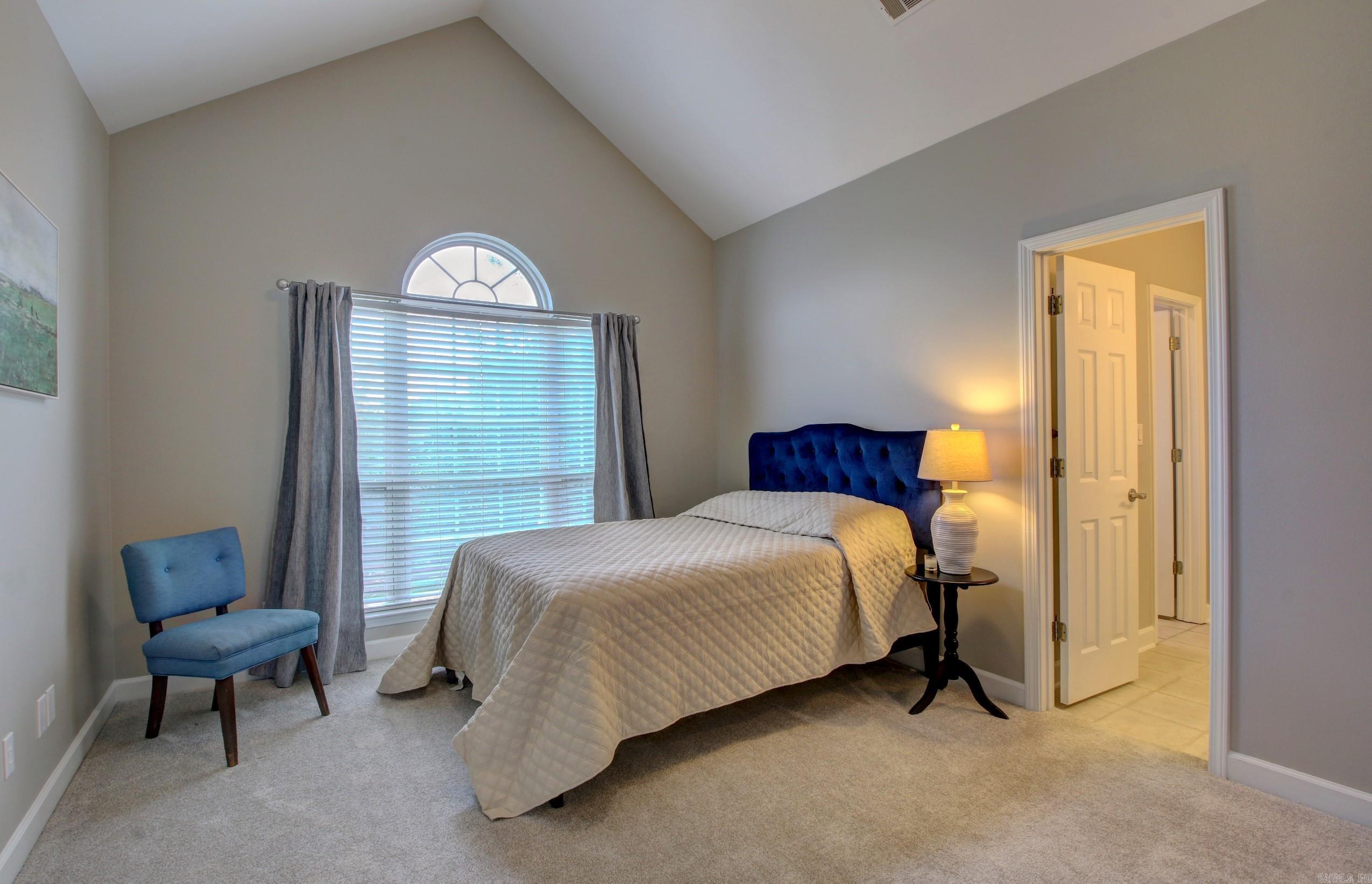 PALISADES HEIGHTS - Residential