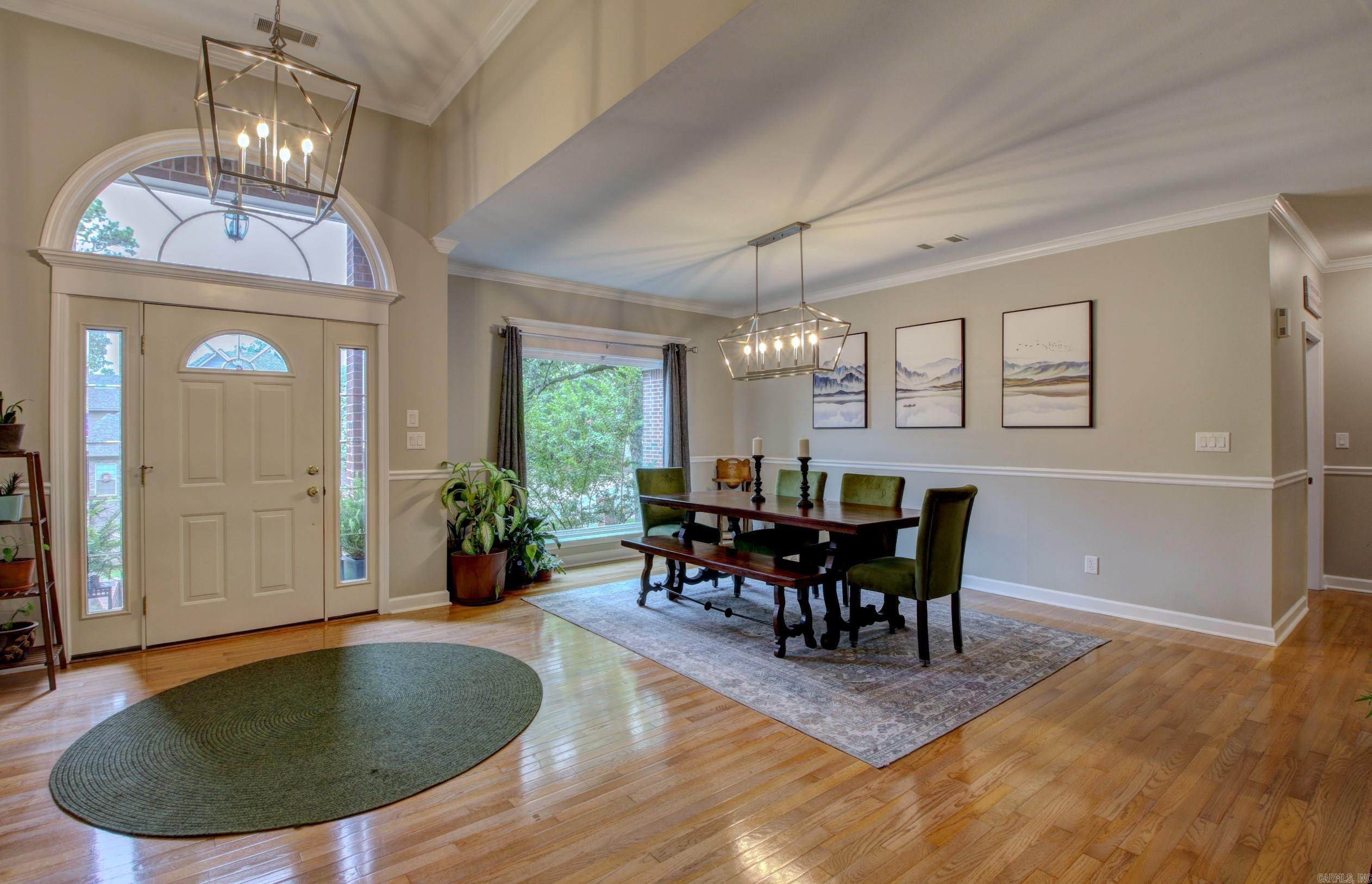 PALISADES HEIGHTS - Residential