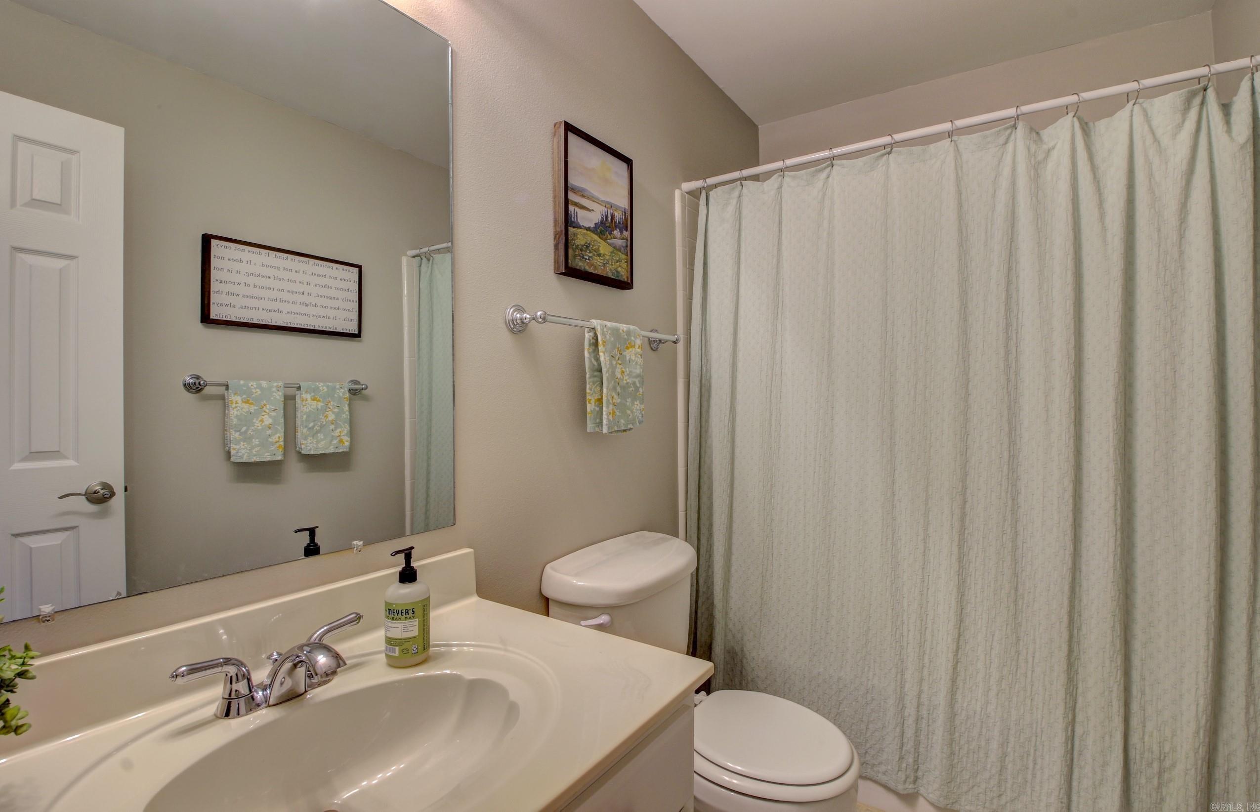 PALISADES HEIGHTS - Residential