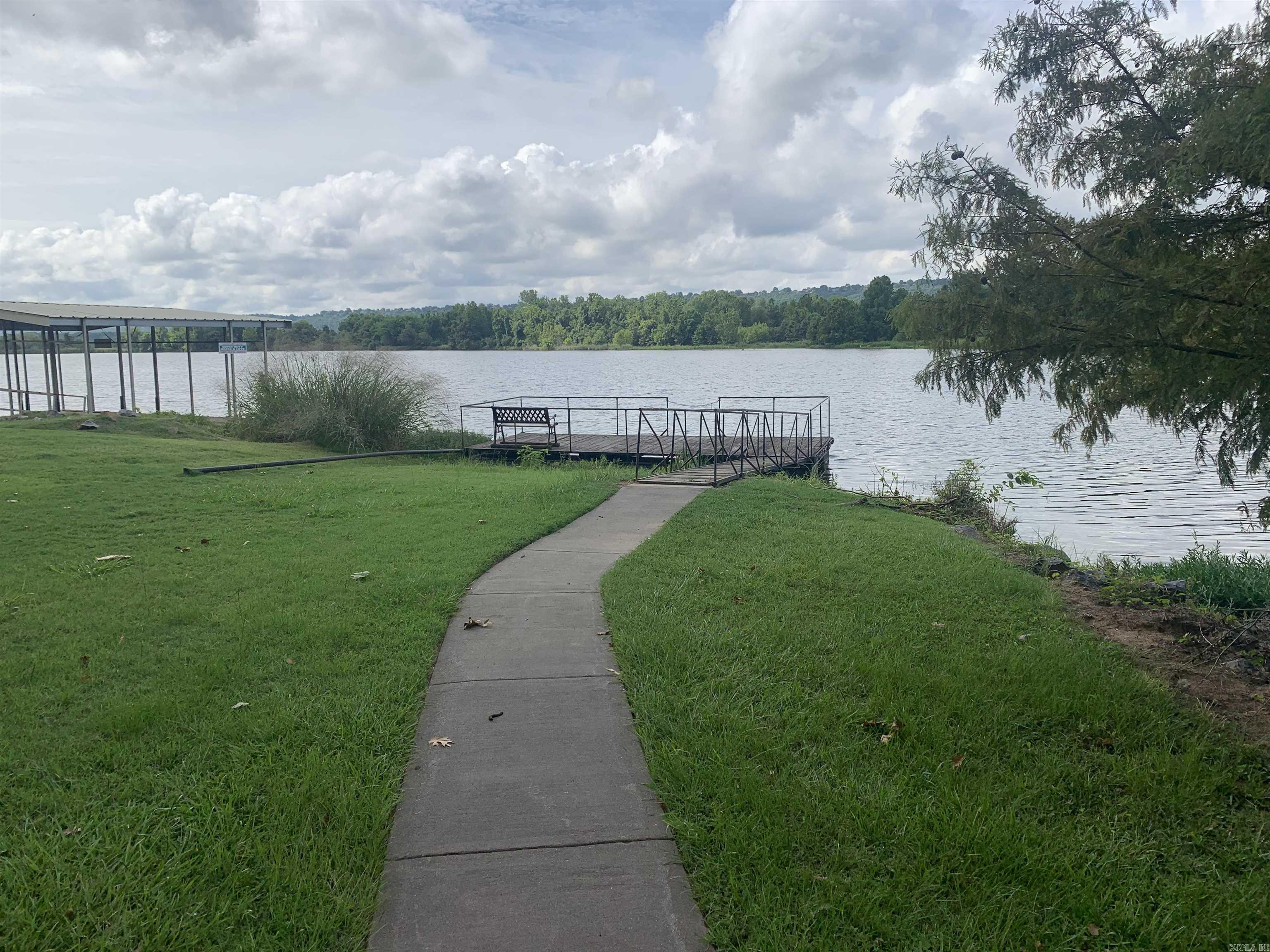 PALISADES HEIGHTS - Residential