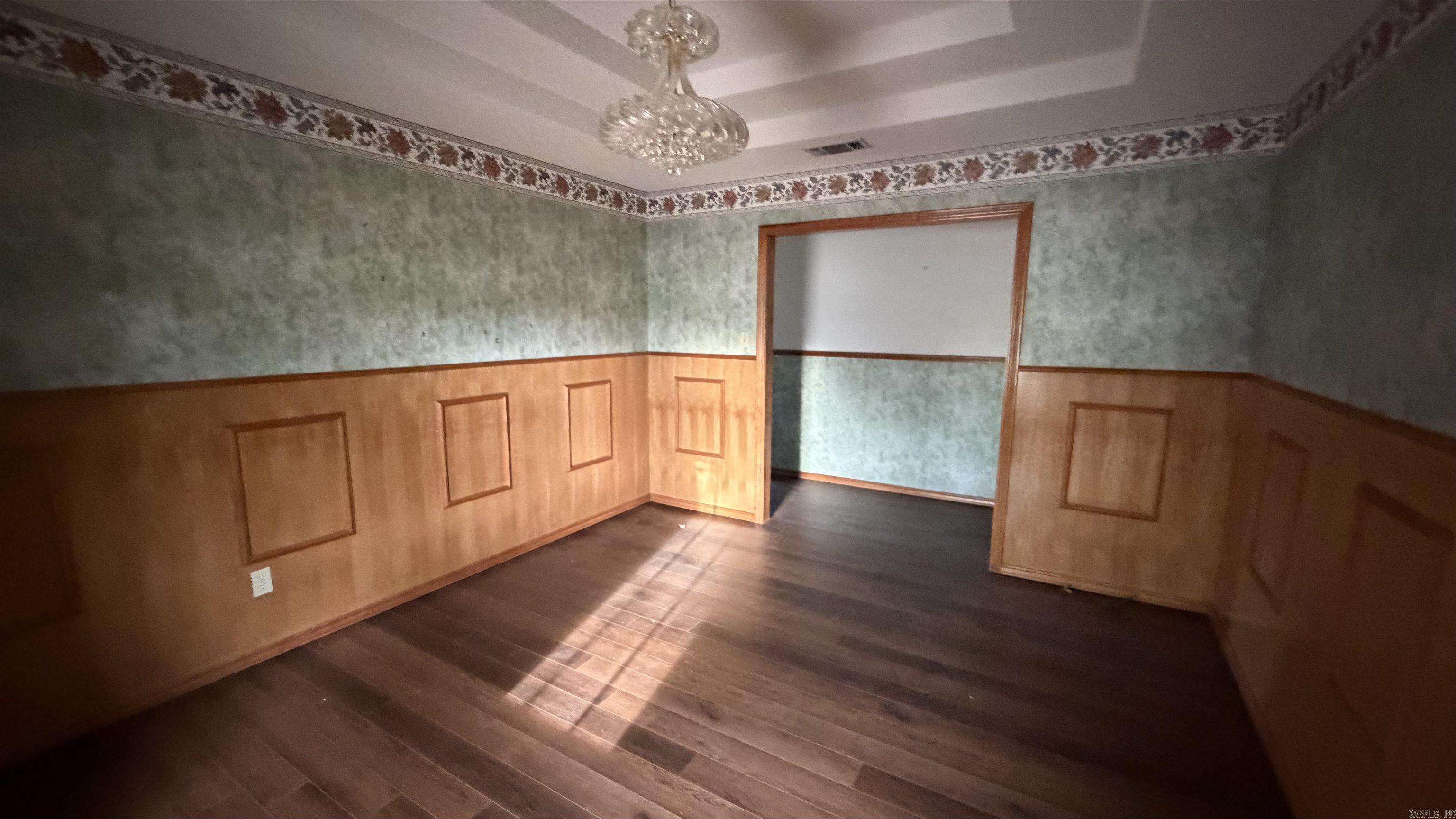 Metes & Bounds - Residential