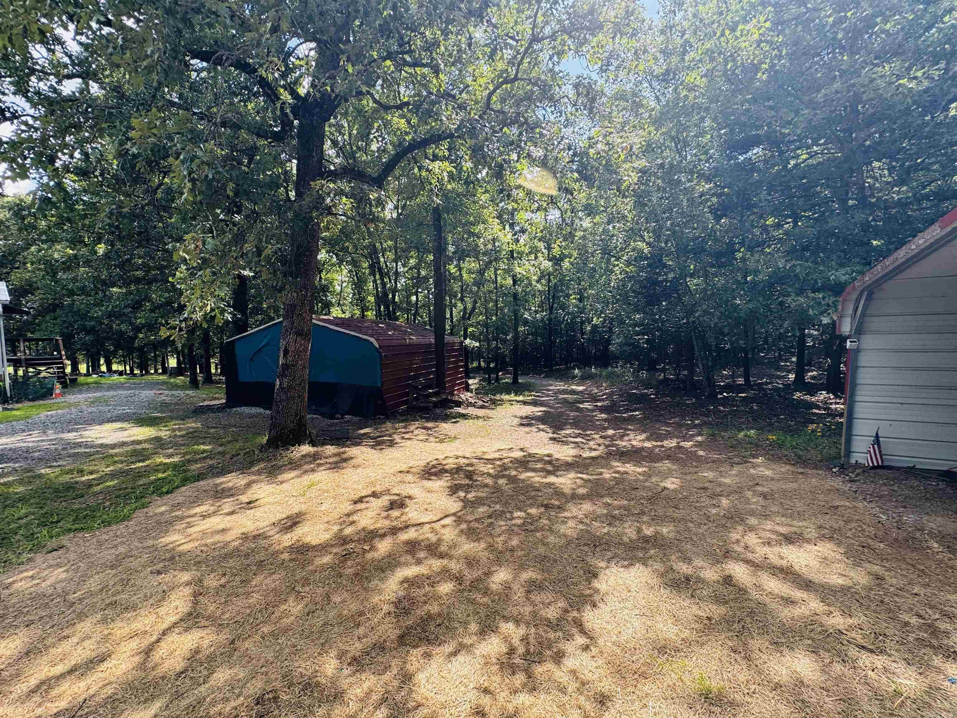 ROMANCE ACRES - Residential