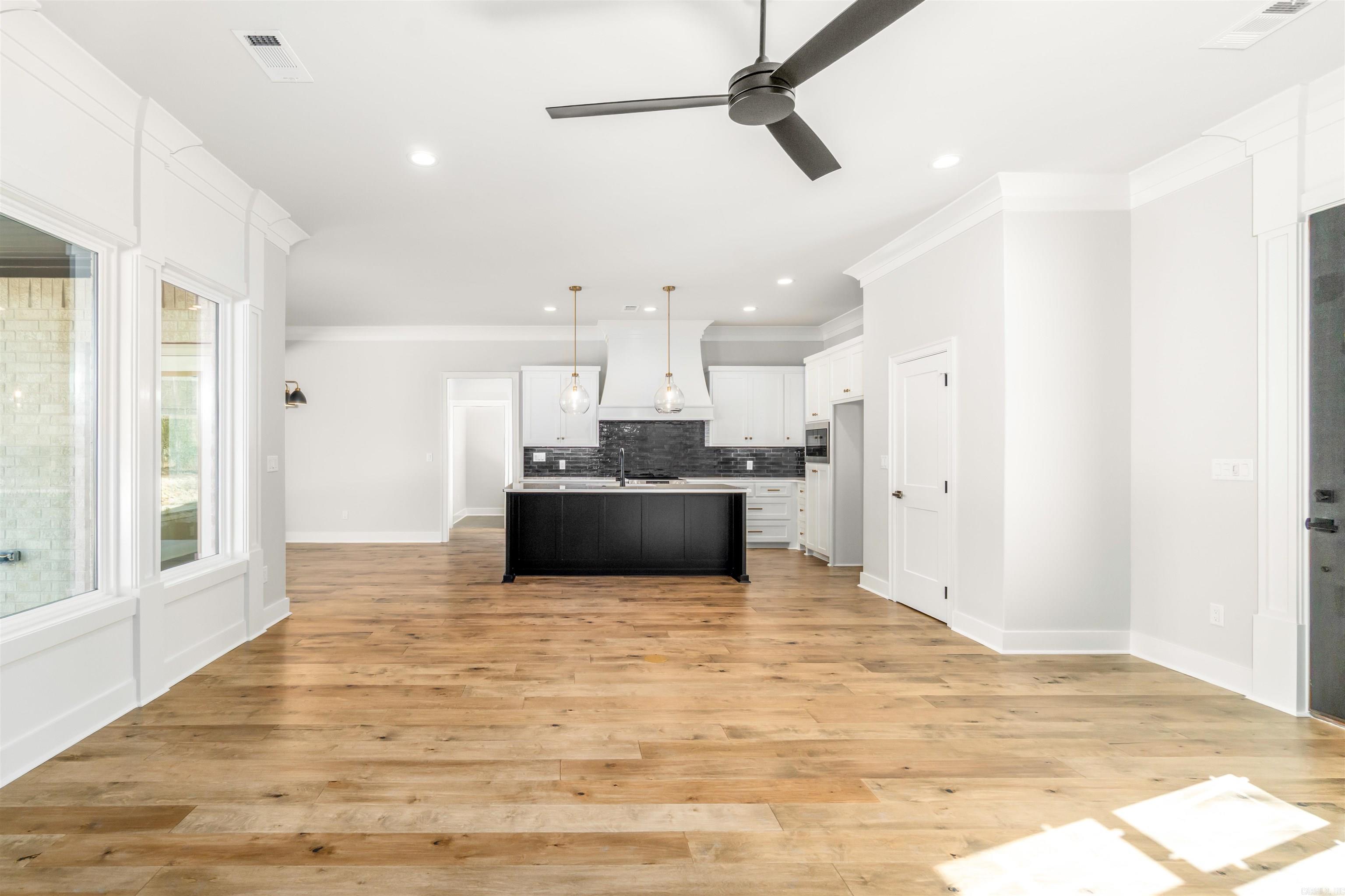 PACIFICA - Residential