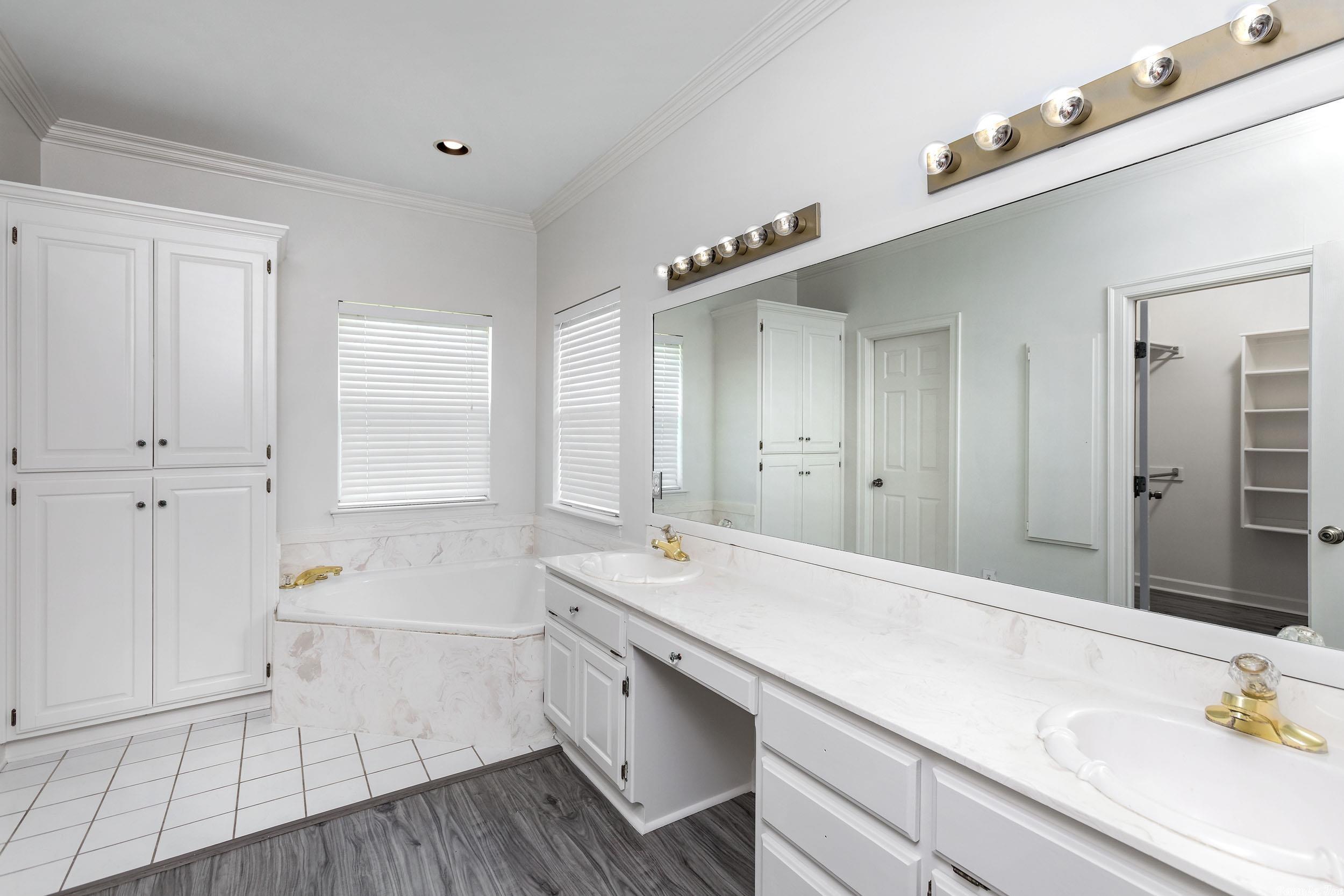 ST THOMAS ADDN - Residential