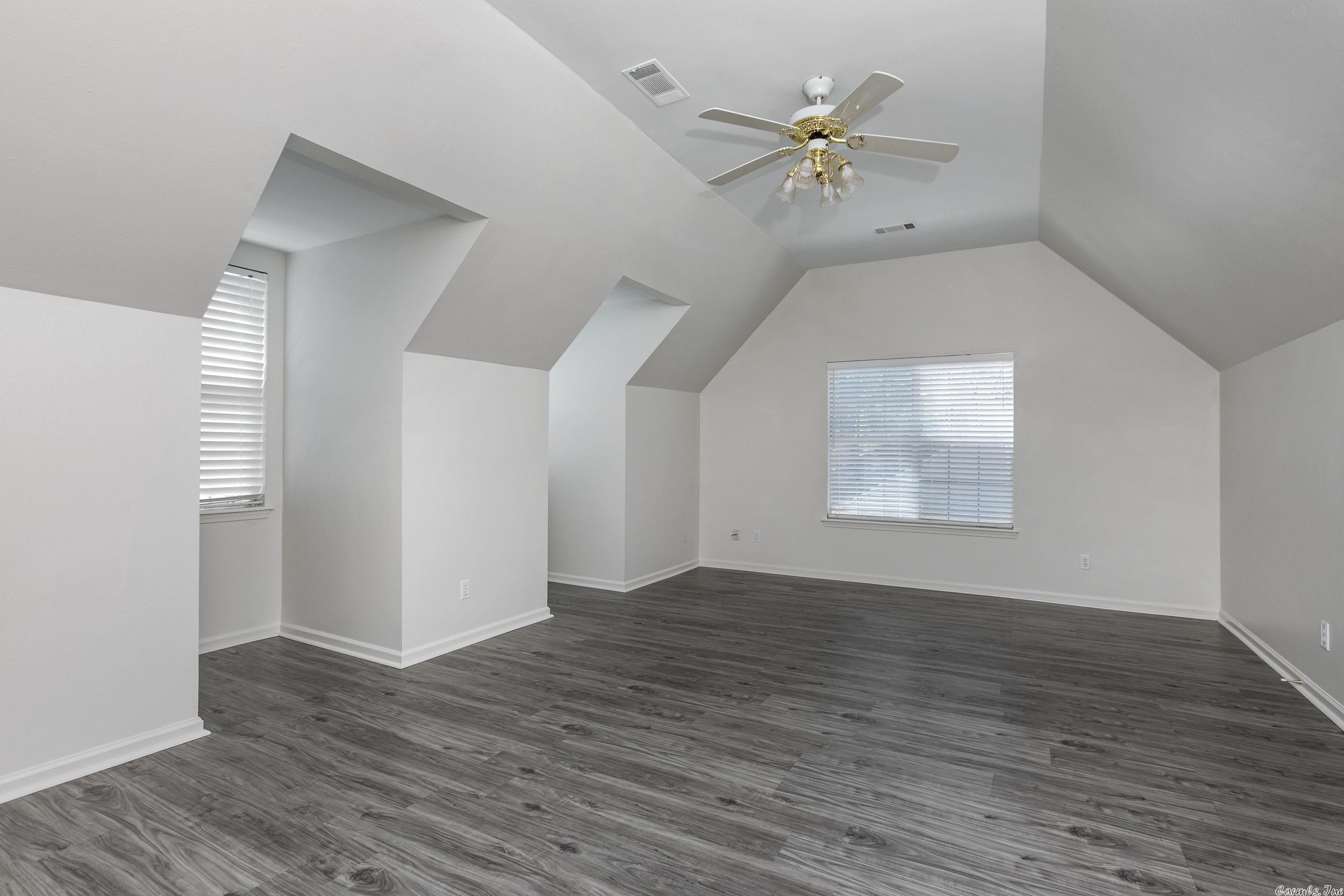 ST THOMAS ADDN - Residential