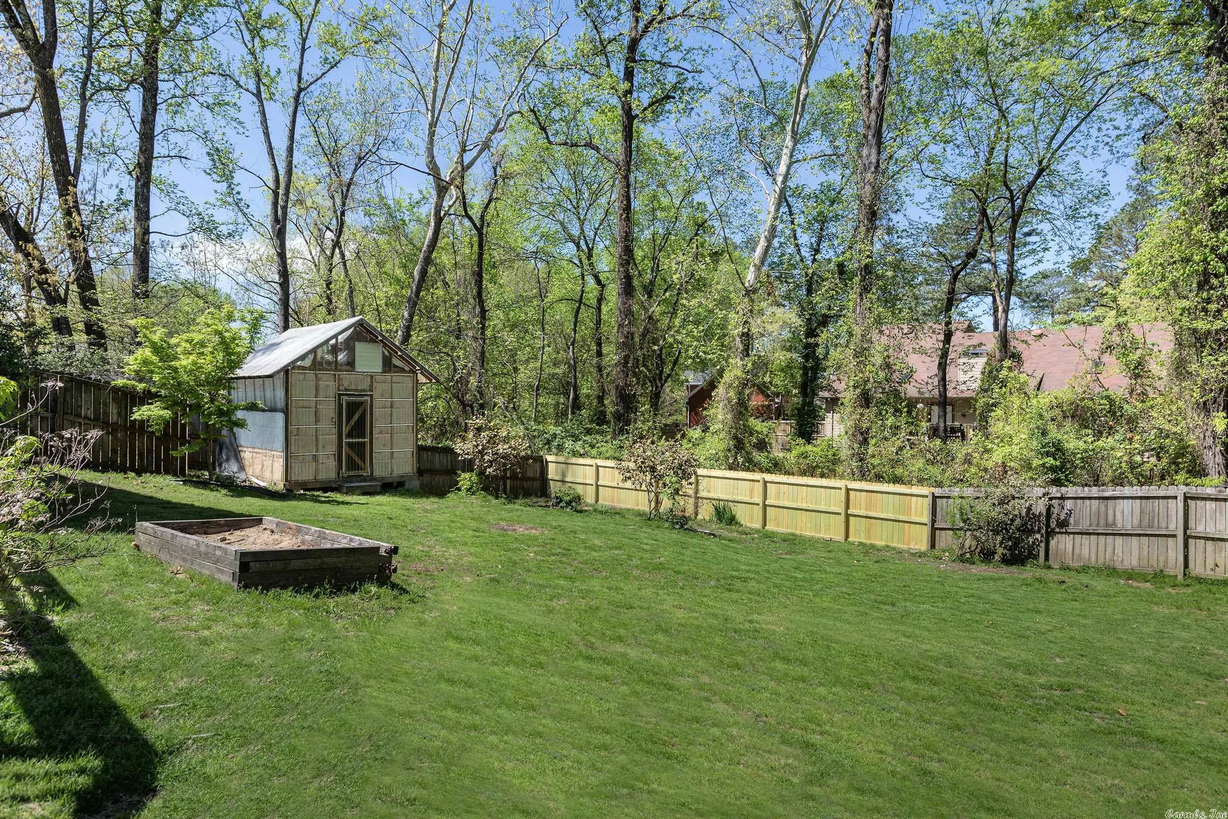 ST THOMAS ADDN - Residential