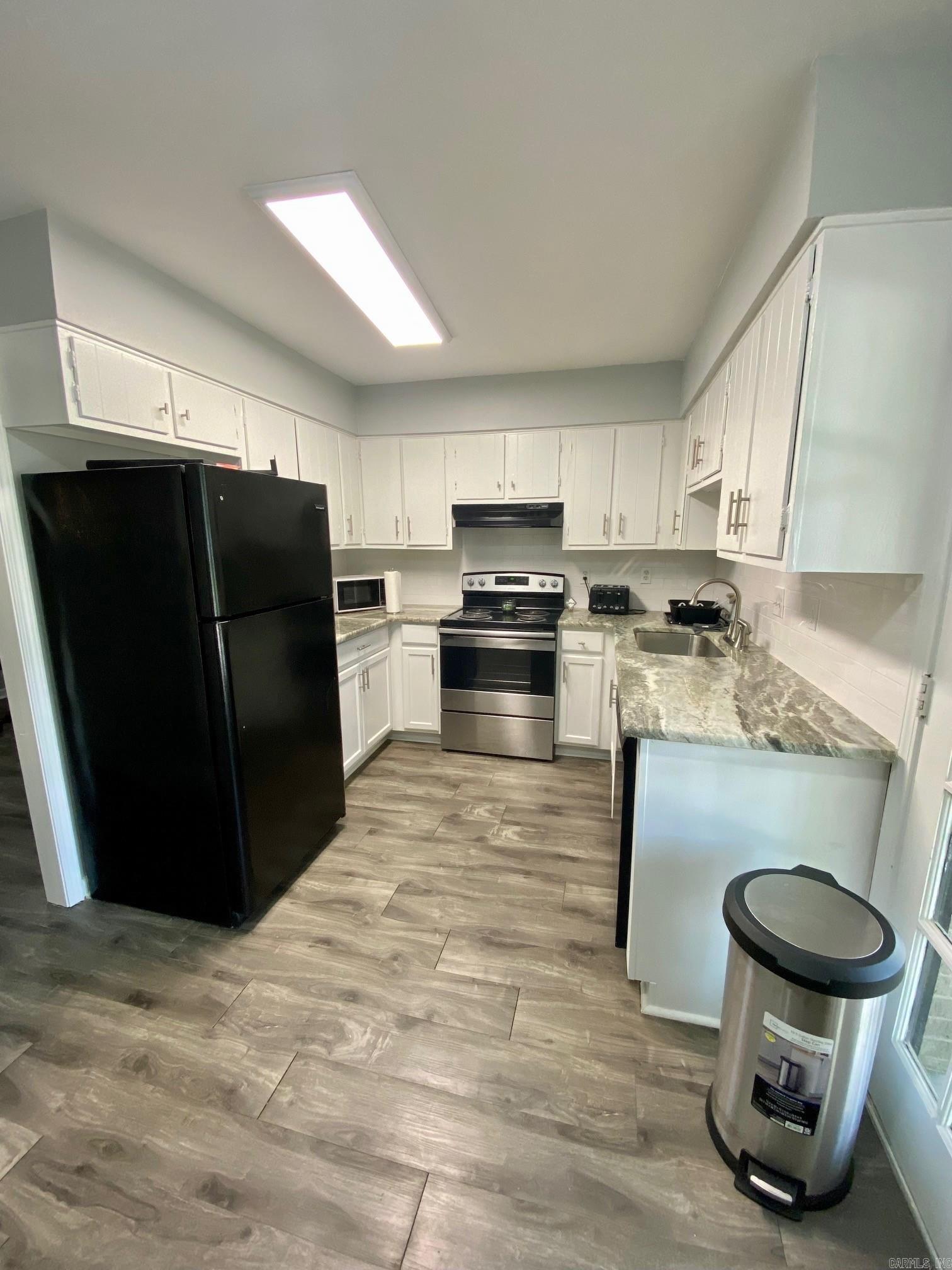 Windsor Garden Condominiums - Residential Lease