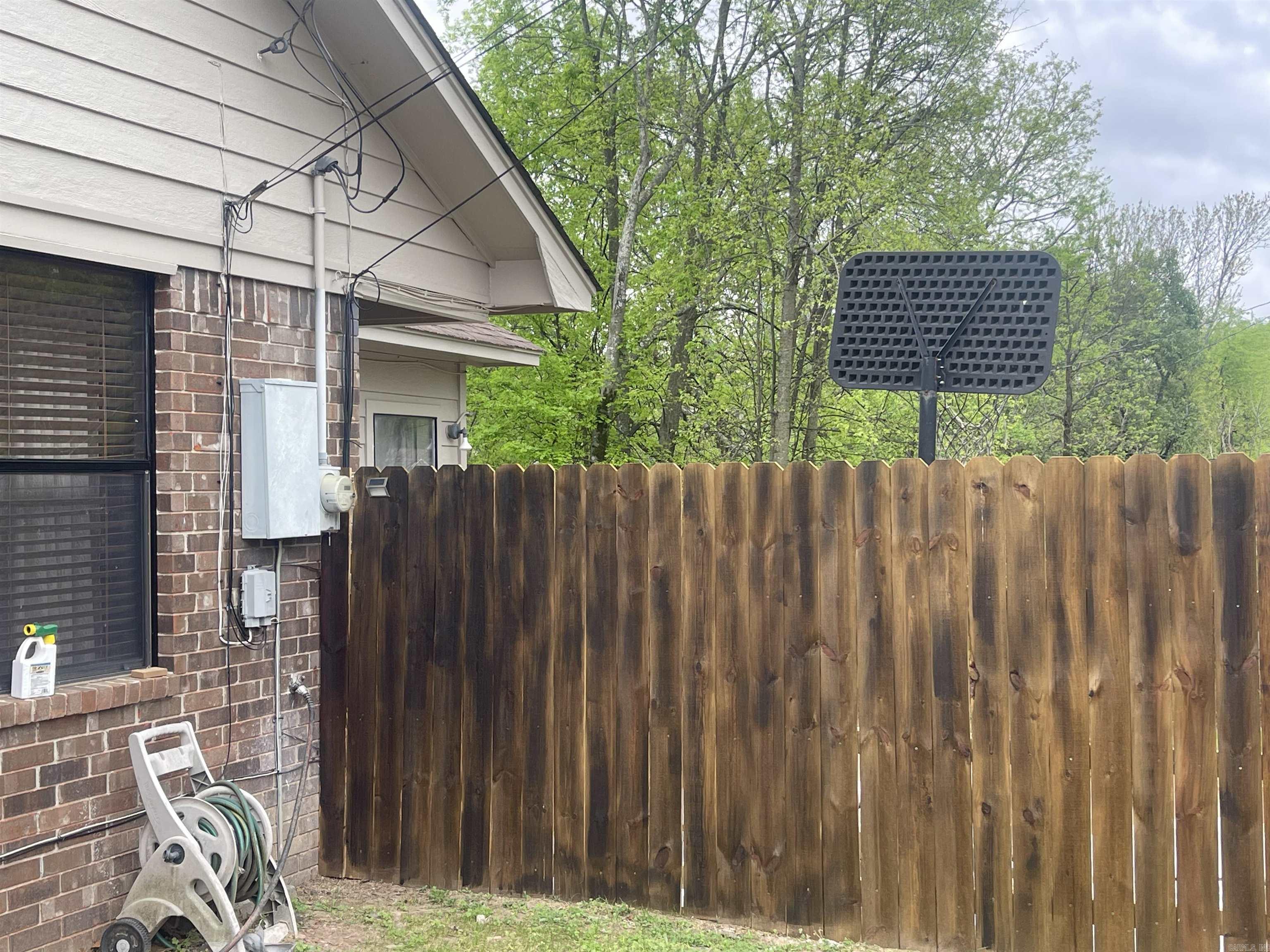 Mcintosh 1st - Residential