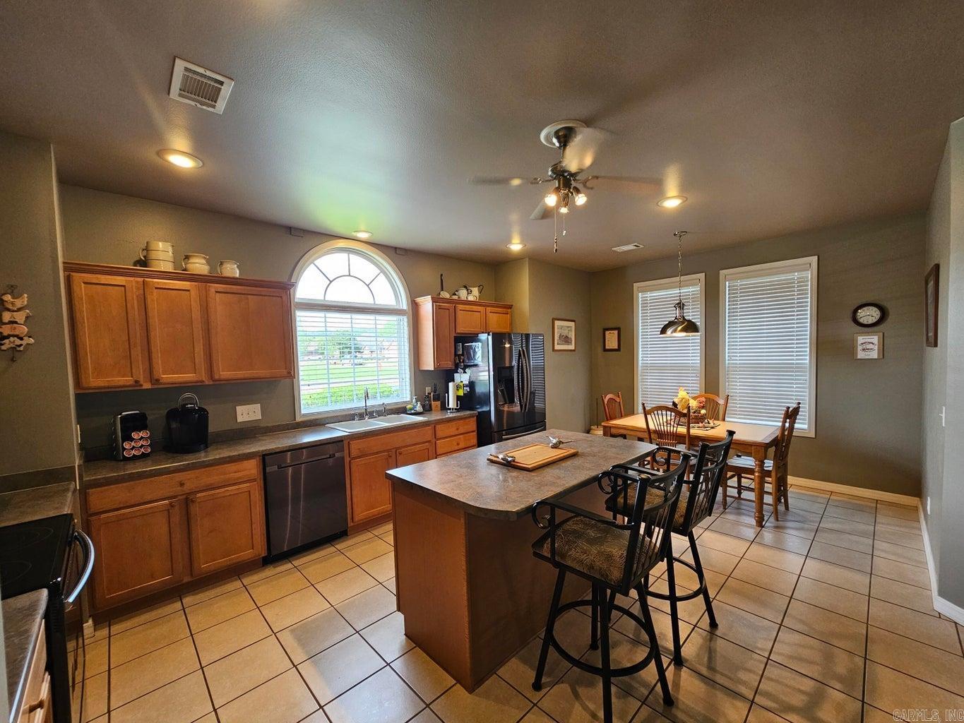 COVE LANDING PH III - Residential