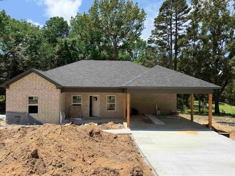 Photo of 41 W Hills Road, Greenbrier, AR 72058 (MLS # 26024154)
