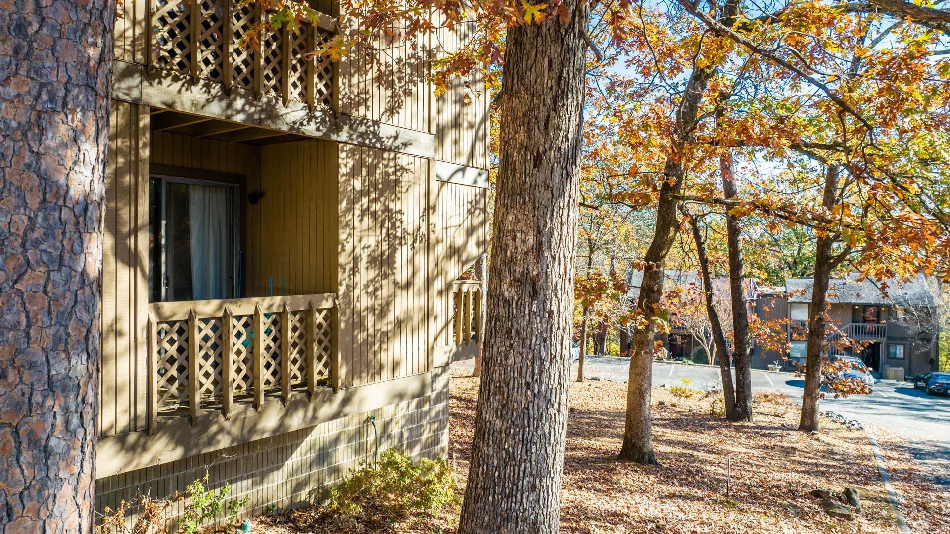 FOREST HILL COND - Residential