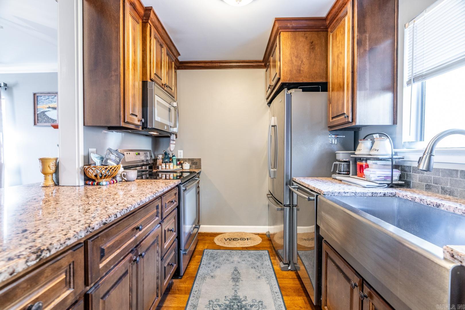 FOREST HILL COND - Residential