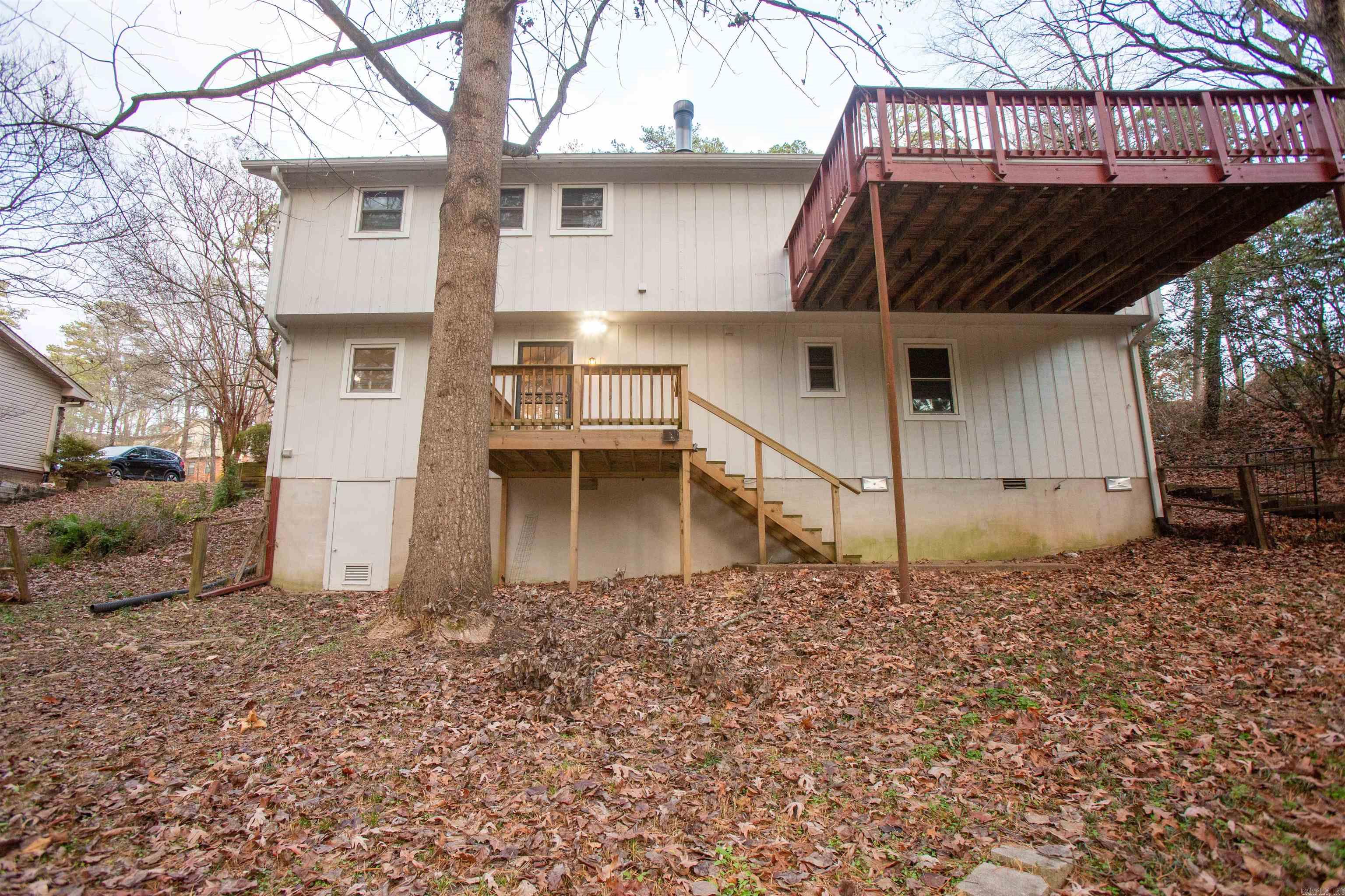 Leawood Manor - Residential Lease